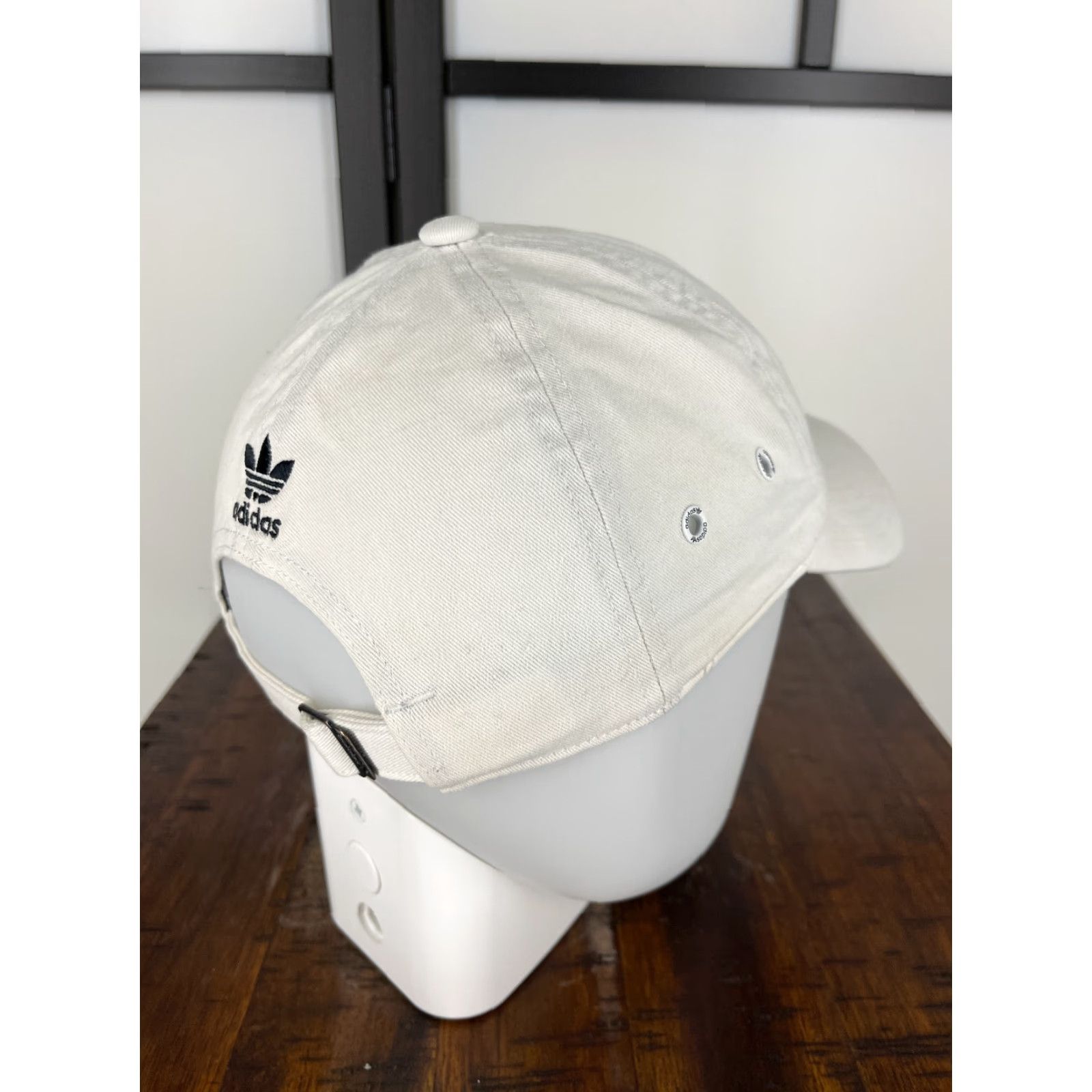 Adidas adidas Hat Cap Strap Back Adult One Size White 100% Cotton Embroidered Trefoil Shirt Baseball Cap Unisex Adults Mens Womens Boys Girls Size ONE SIZE - 7 Thumbnail