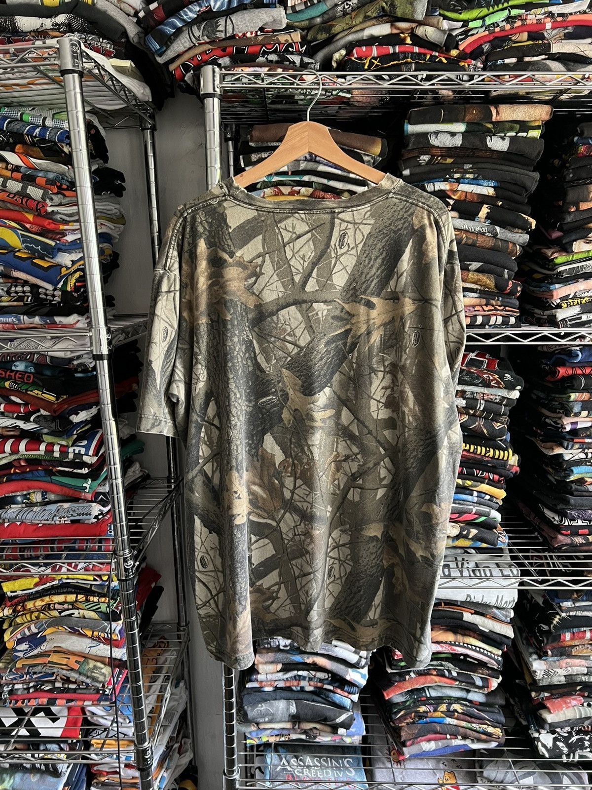 Chase Authentics 90s Back Straps Realtree Taste Great Camo Nascar Hunting Tee Size US XL / EU 56 / 4 - 2 Thumbnail