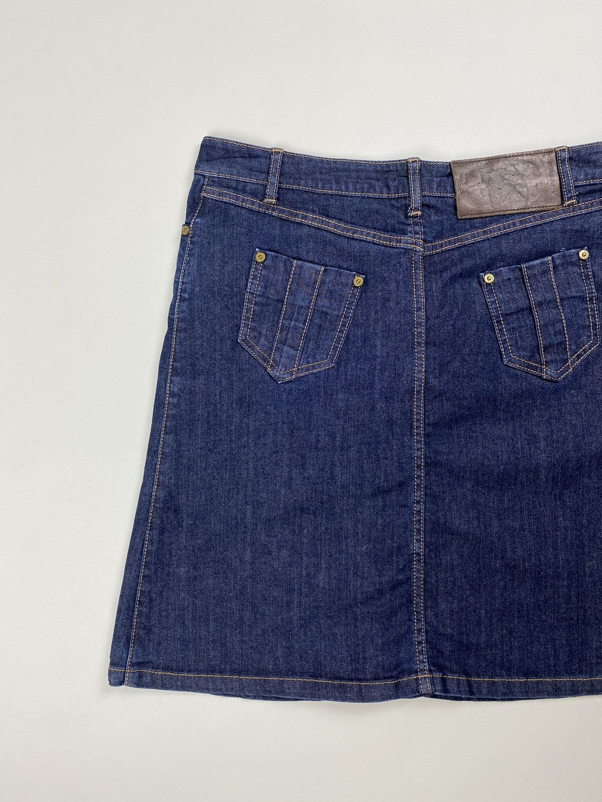 Burberry × Vintage Y2K Burberry ladies denim skirt size US 4 IT 38 Size 27" / US 4 / IT 40 - 17 Thumbnail
