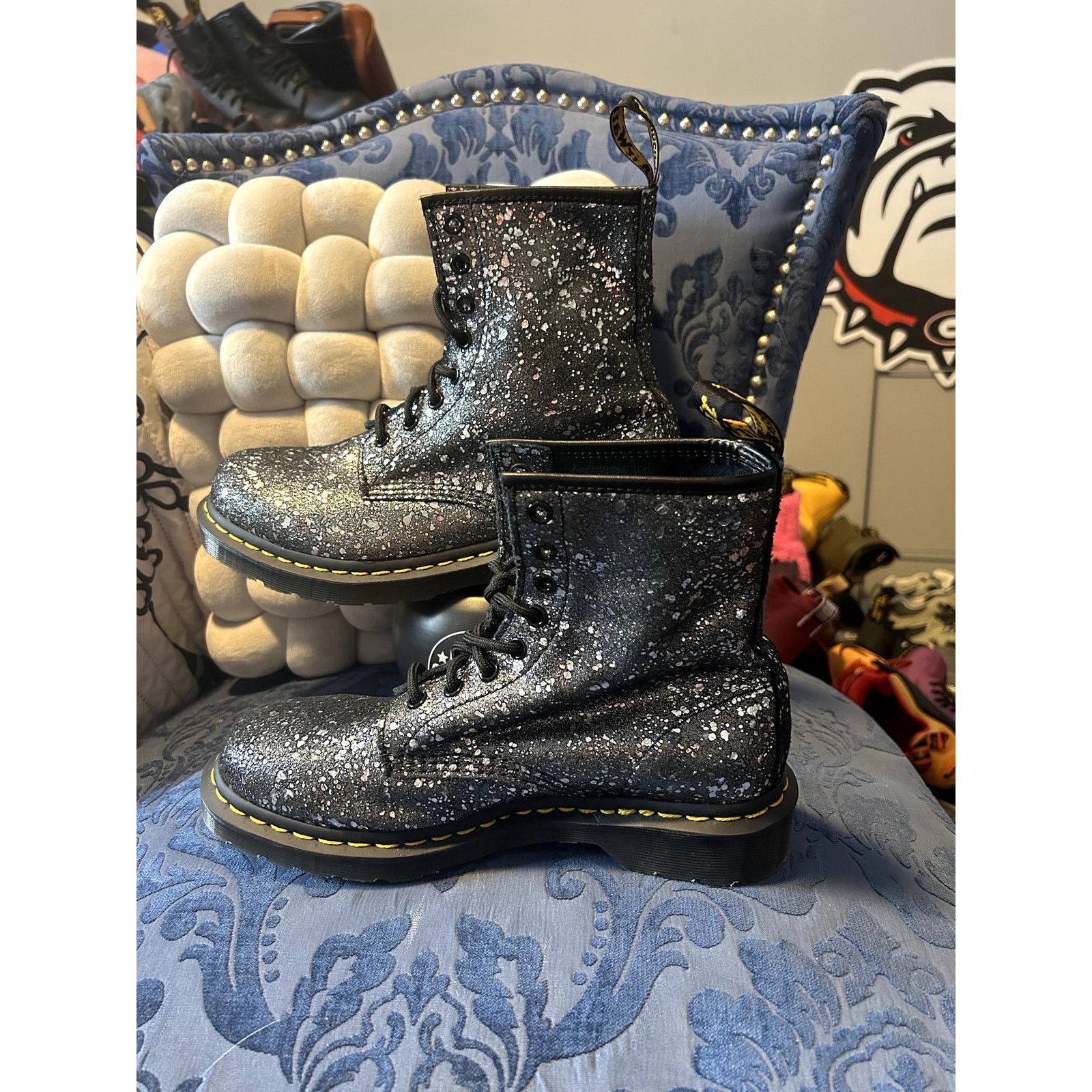 Dr. Martens Dr Martens Black Glitter 1460 Size 8/EU 39 Size US 8 / IT 38 - 2 Thumbnail