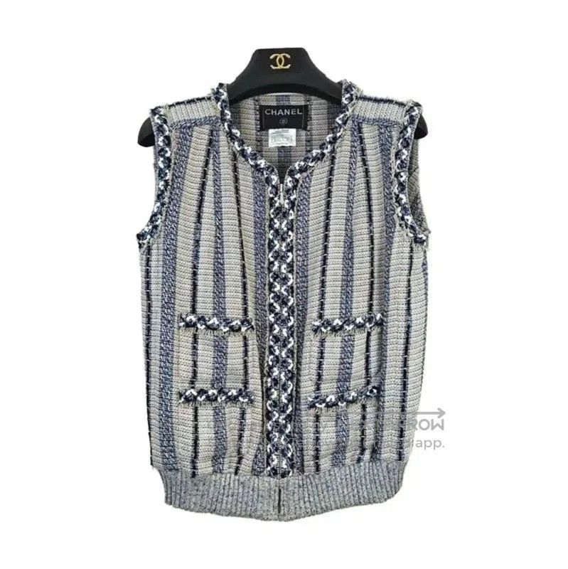 Chanel Chanel Gray Linen Women's Sweater . Size M / US 6-8 / IT 42-44 - 1 Thumbnail