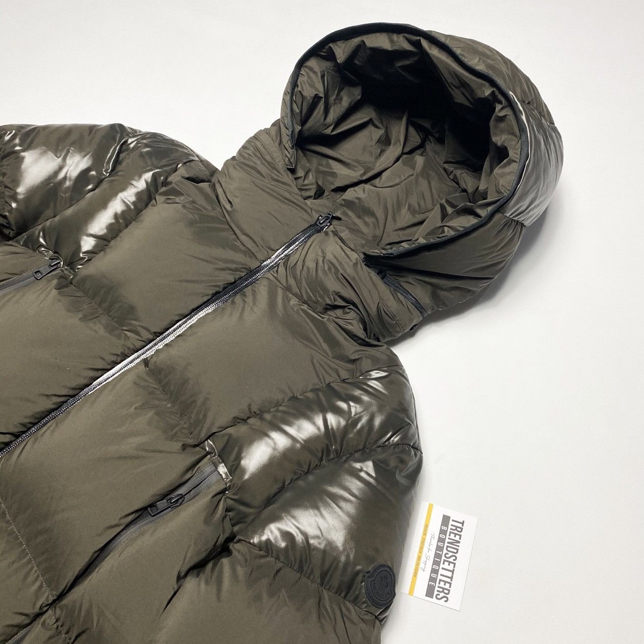 Moncler Moncler Size 3 M L brown khaki green mens puffer jacket down Size US L / EU 52-54 / 3 - 5 Thumbnail