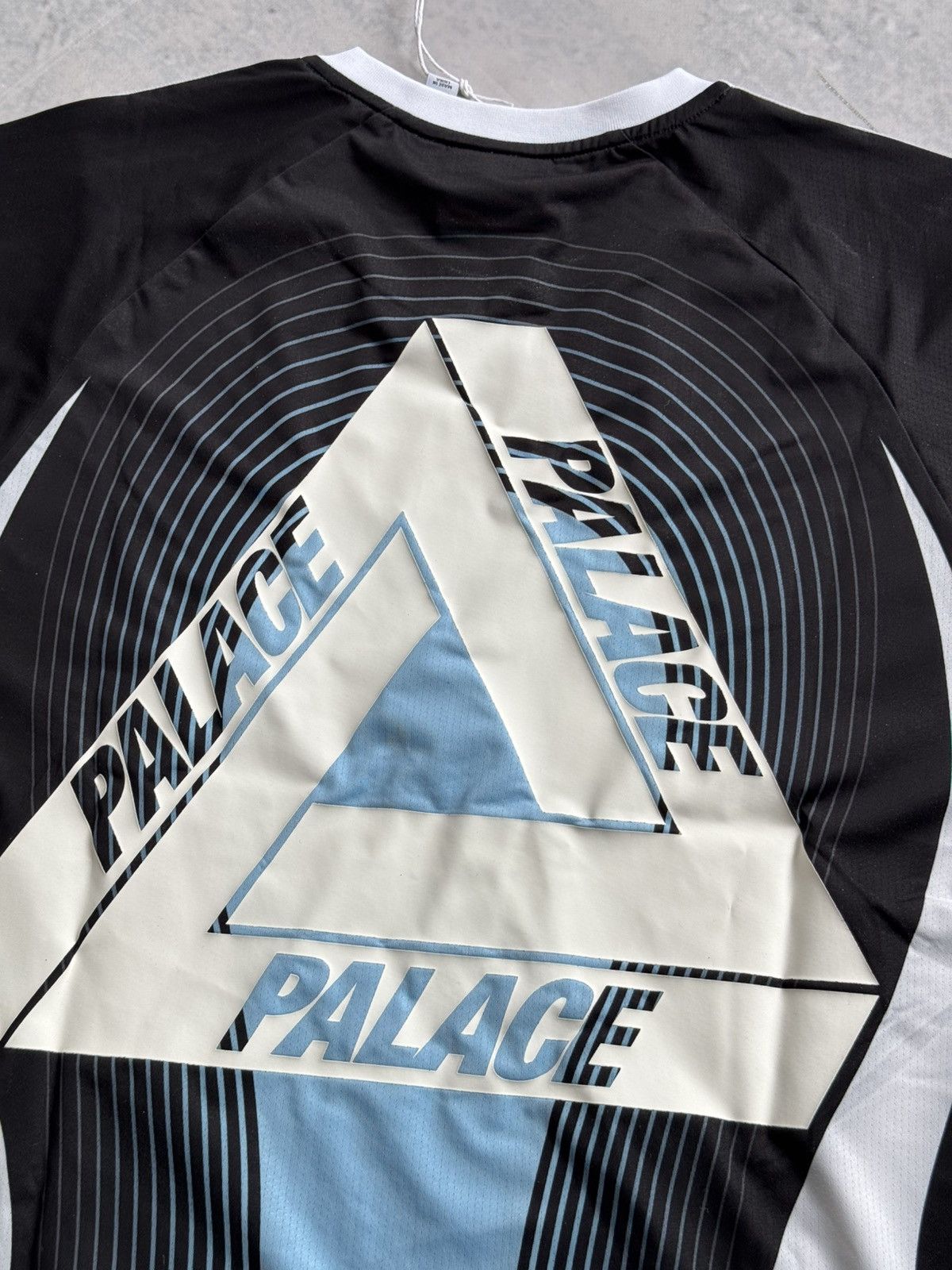 Adidas × Palace Adidas Palace GL7171 jersey tee big logo Size US M / EU 48-50 / 2 - 10 Thumbnail