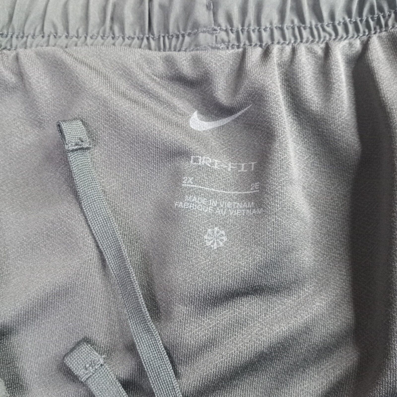 Nike Nike Tempo Dri-Fit Running Athletic Shorts Women's 2X Gray Size 40" / US 18 - 3 Thumbnail