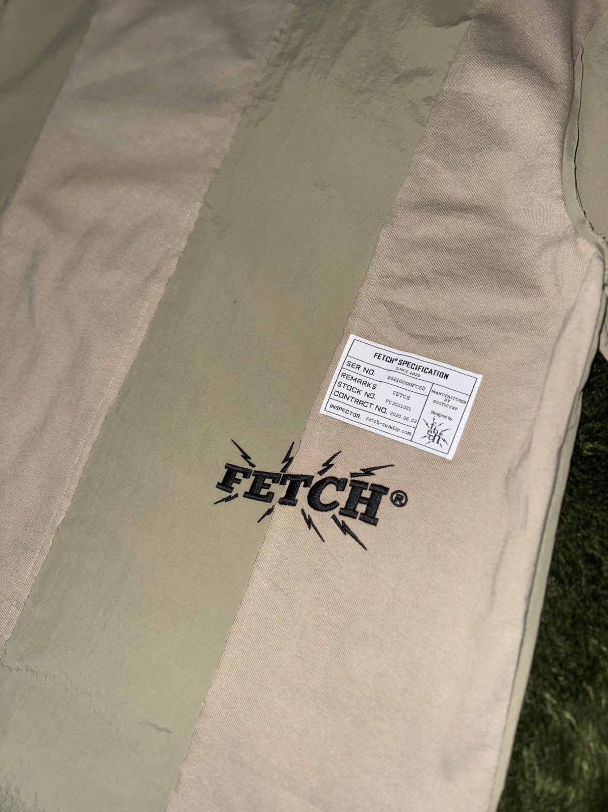 Japanese Brand [XL] Fetch Sunday Panel Embroidered Logo T-Shirt Beige Size US XL / EU 56 / 4 - 4 Thumbnail