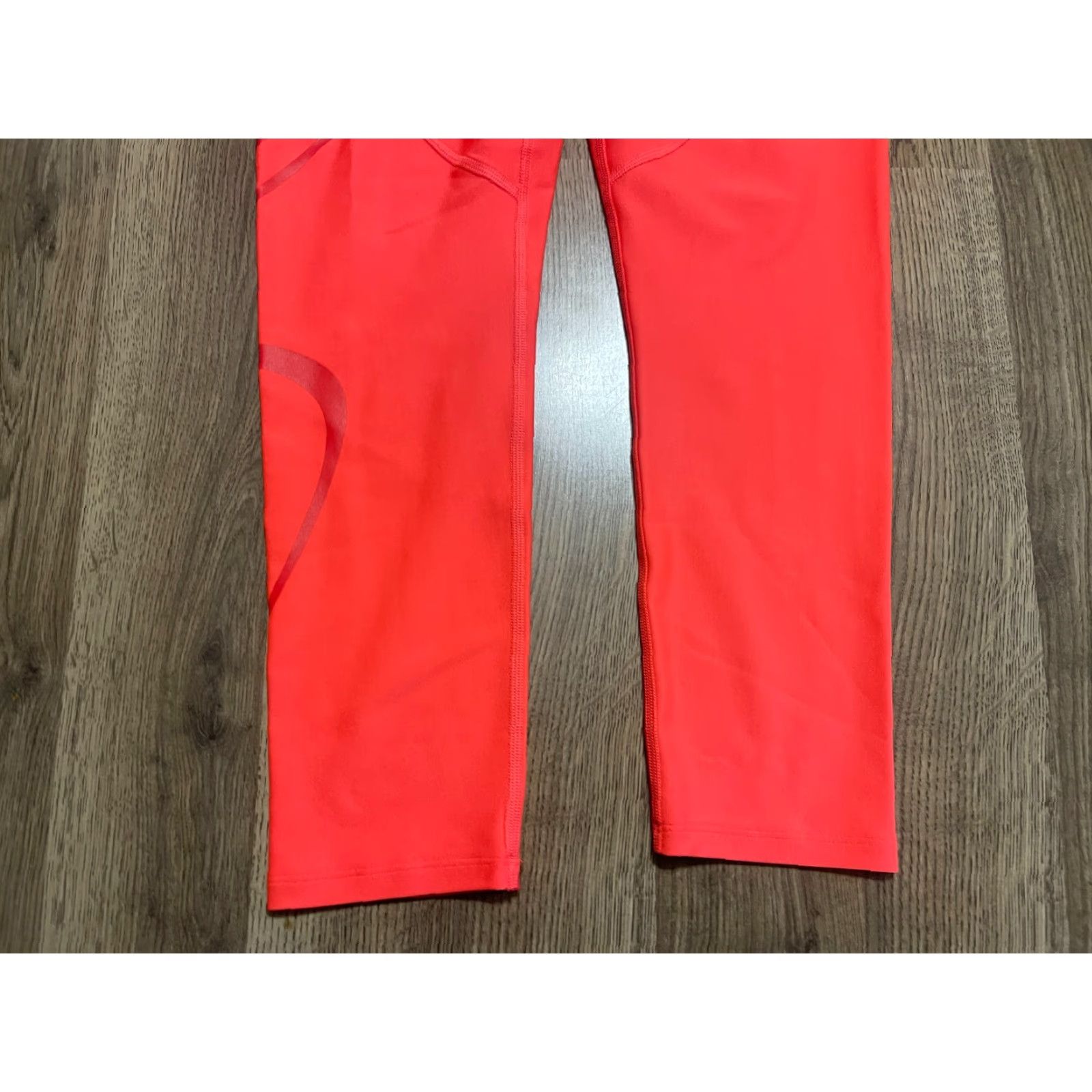Under Armour Under Armour Women’s Capri Leggings, Size Large, Orange, Pull On, Skinny Fit, 24 in Inseam, Athletic Wear Size 28" / US 6 / IT 42 - 2 Thumbnail
