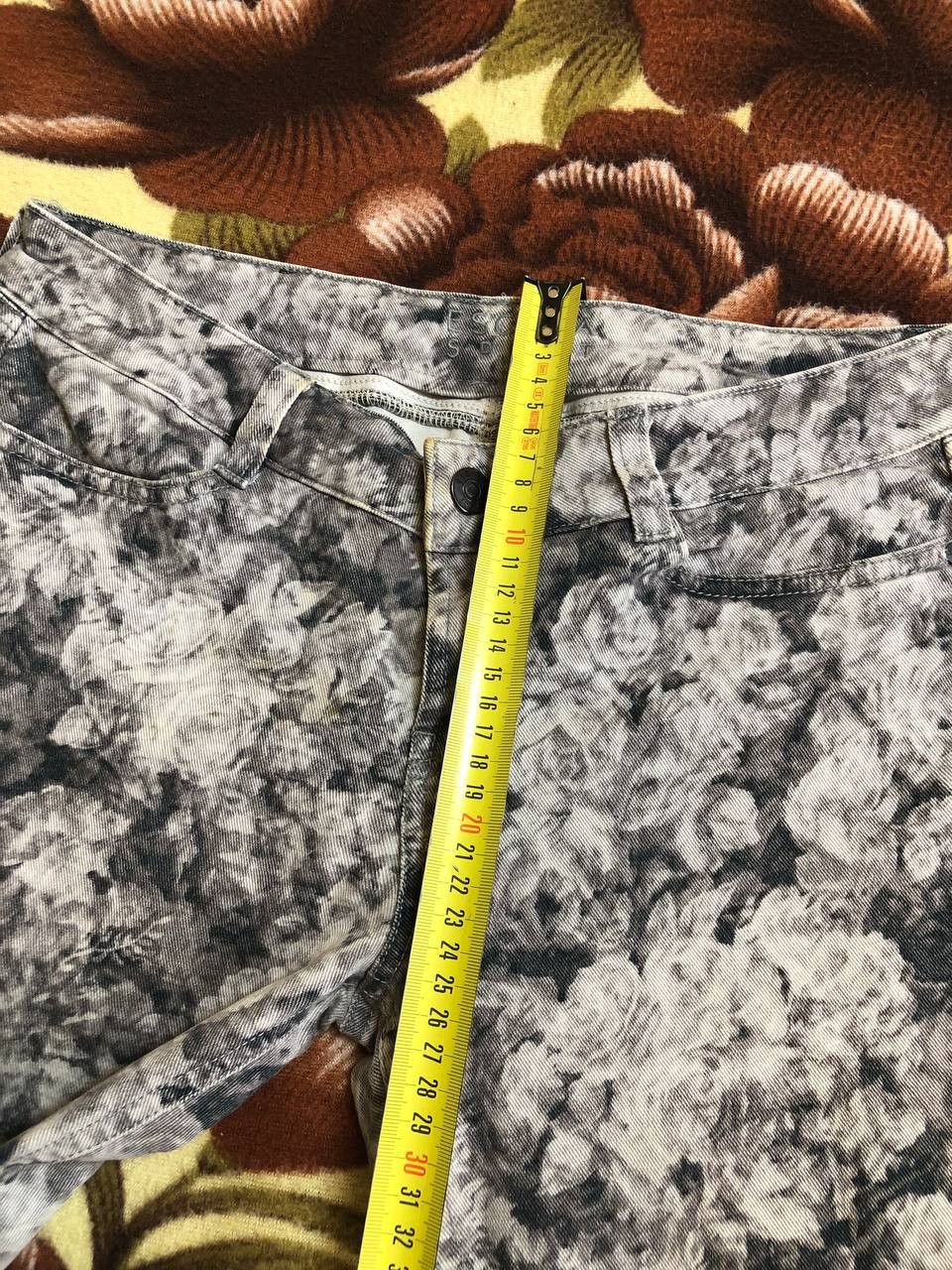 Escada Vintage Escada Super Skinny Jeans Grey Floral Jegging Size 25" / US 0 / IT 36 - 6 Thumbnail