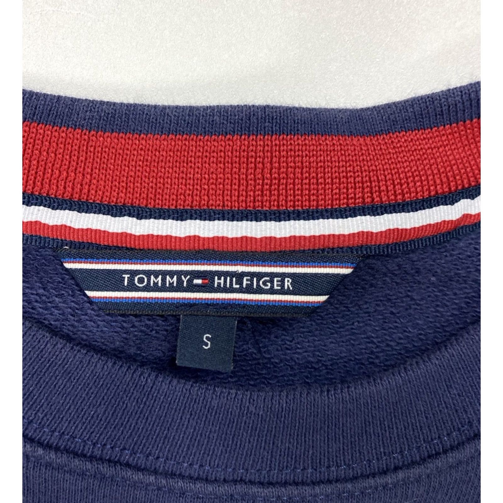Tommy Hilfiger VINTAGE Tommy Hilfiger Bling Fish Water Crewneck Sweatshirt Women Small Blue Size S / US 4 / IT 40 - 4 Thumbnail