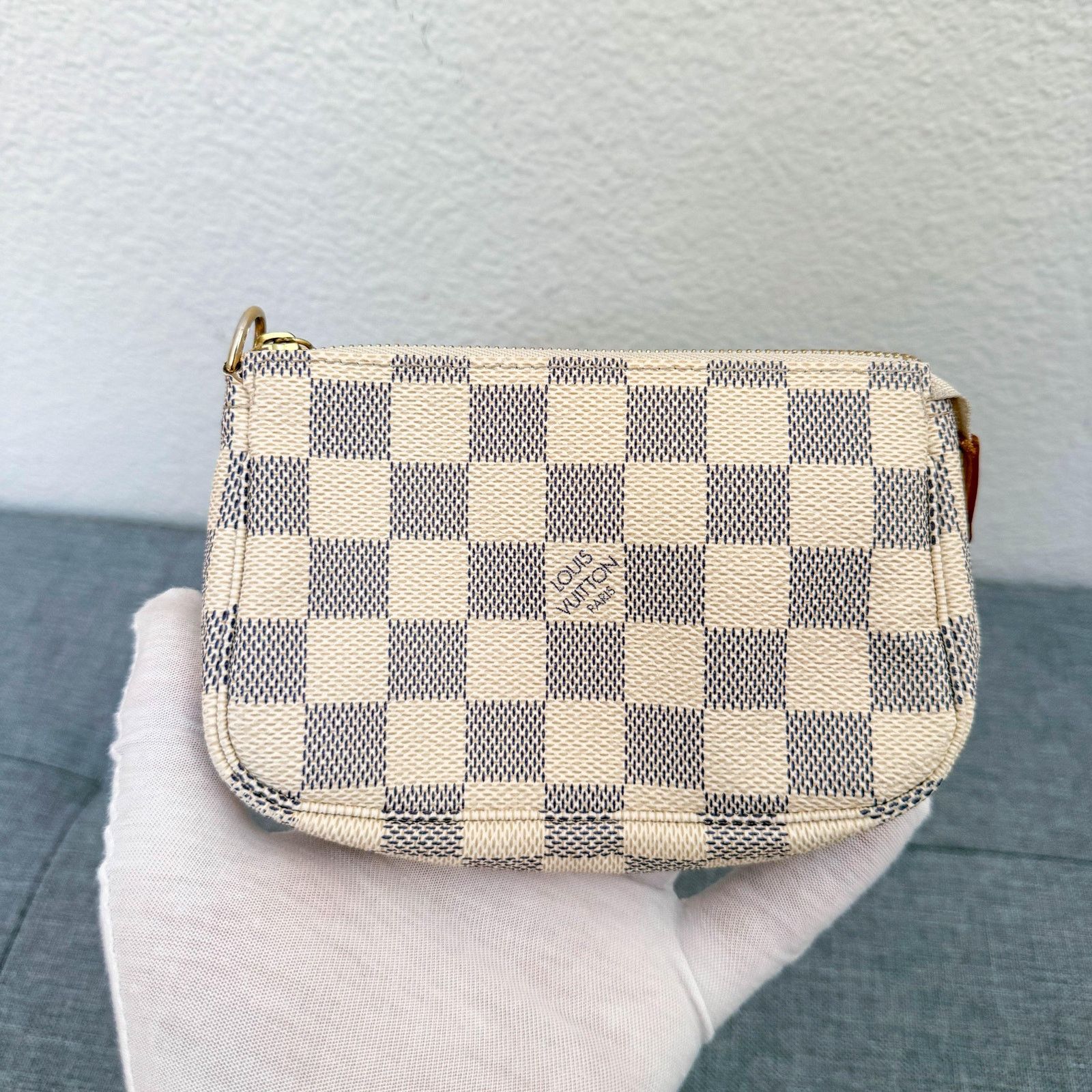 Louis Vuitton Authentic Louis Vuitton Damier Azur Mini Pochette Size ONE SIZE - 7 Thumbnail