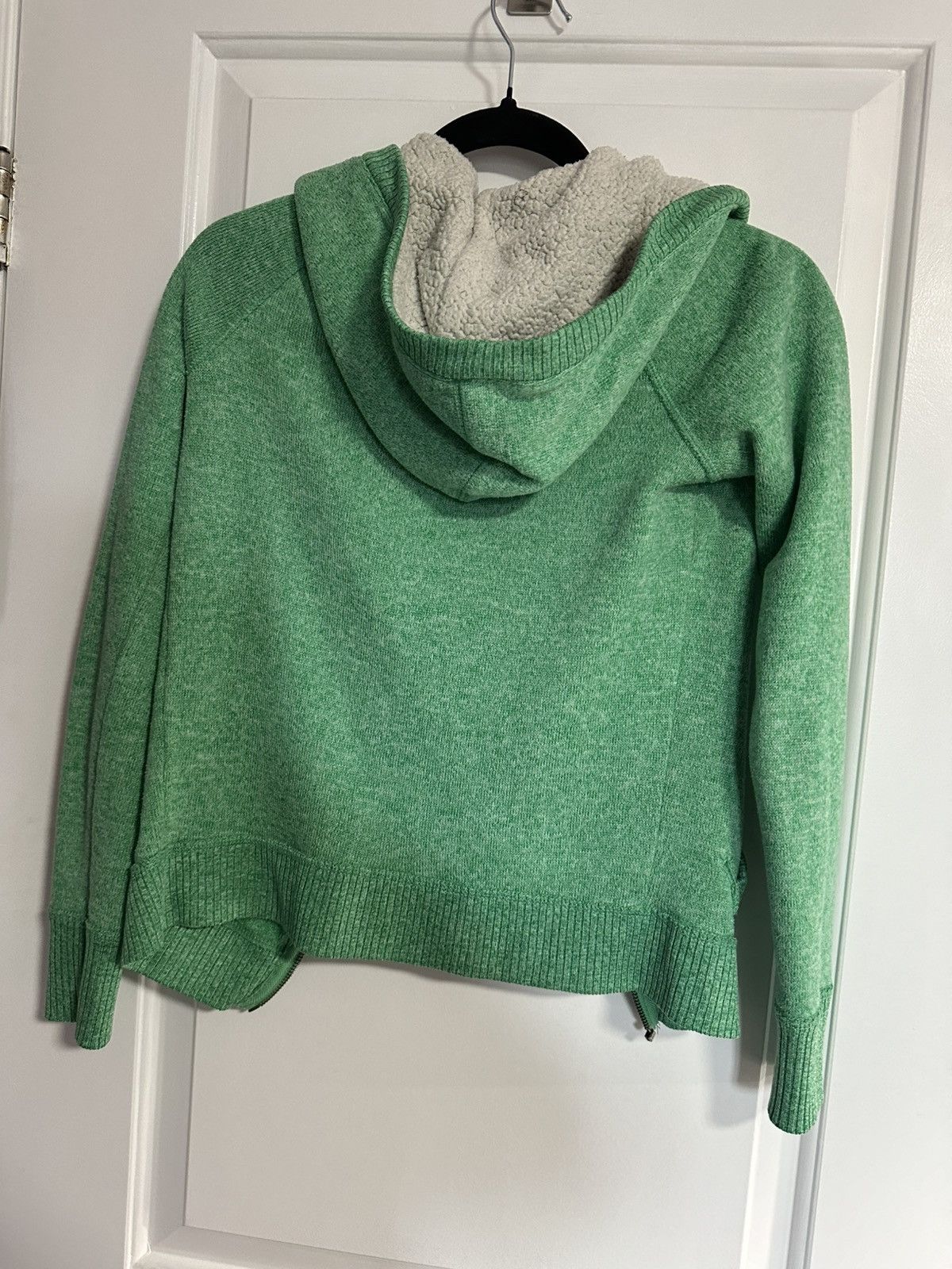 American Eagle Outfitters American Eagle Sweater Size S / US 4 / IT 40 - 3 Thumbnail