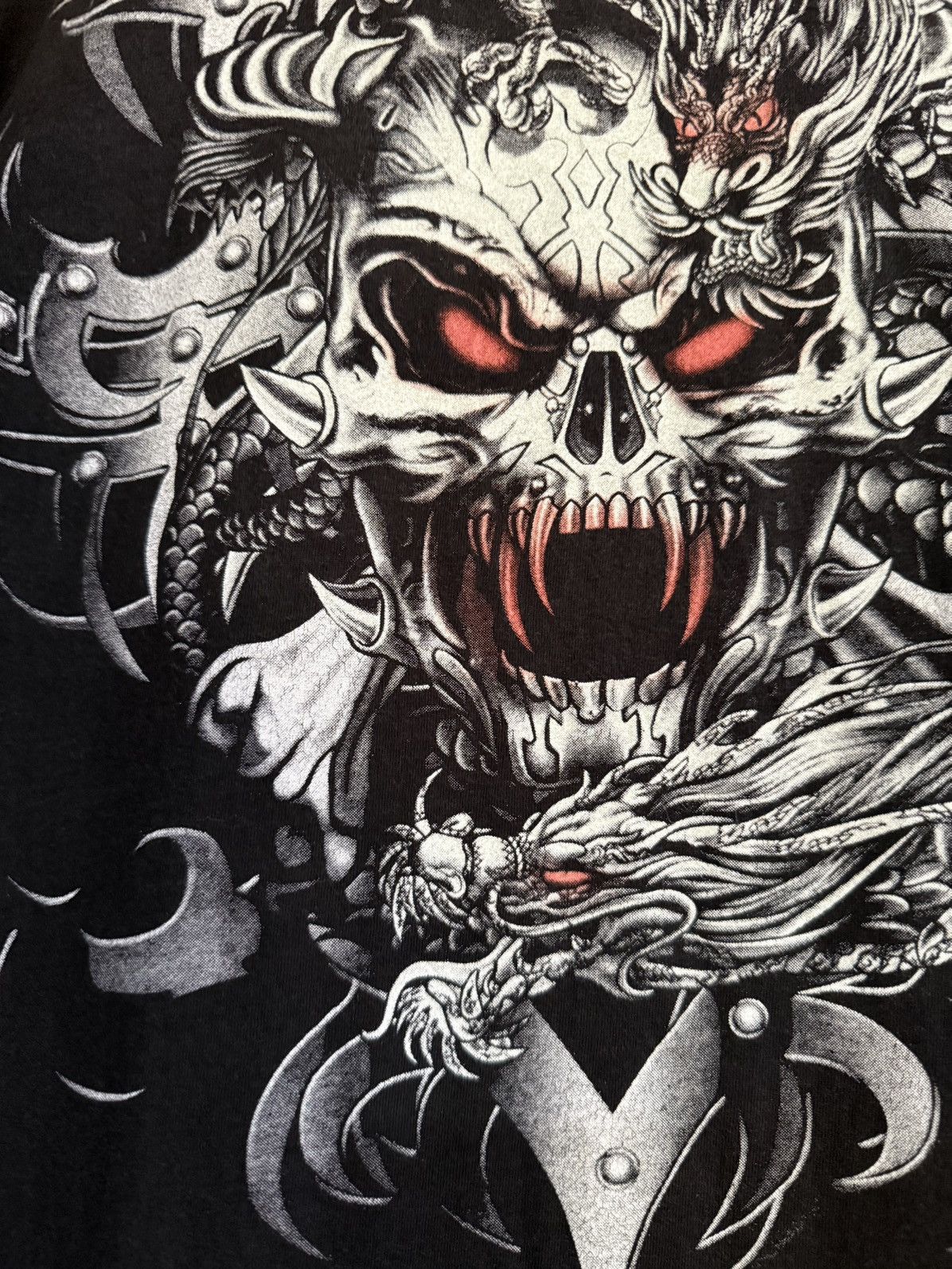 Vintage Thrashed Vintage 90s Graphics Skulls Dragon Backhit Faded T Size US XL / EU 56 / 4 - 12 Thumbnail