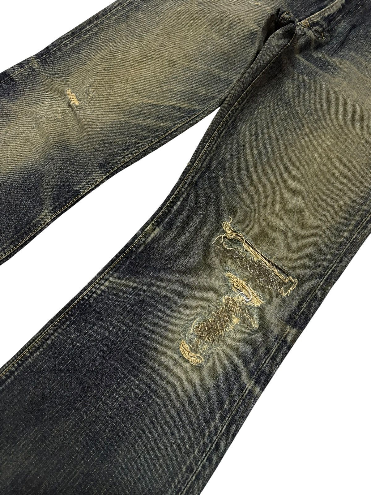 Lee Vtg Lee Japan Faded Mud Wash Distressed Jeans Size US 30 / EU 46 - 4 Thumbnail
