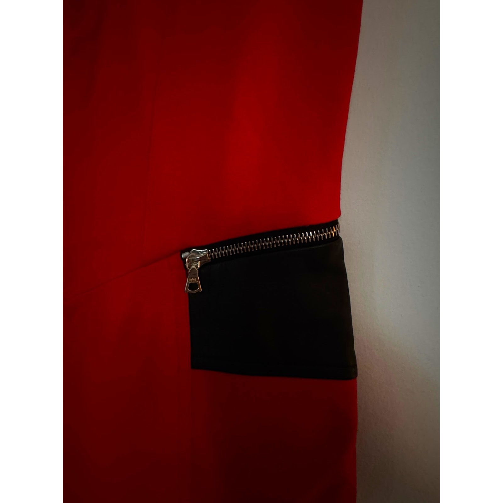 Yigal Azrouel Yigal Azrouël NWT Red Compact Jersey Dress Size M / US 6-8 / IT 42-44 - 6 Thumbnail