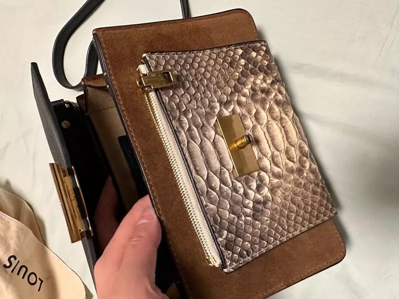 Givenchy Givenchy Small GV3 Chain Bag, Classic Black with Snake Pri Size ONE SIZE - 4 Thumbnail