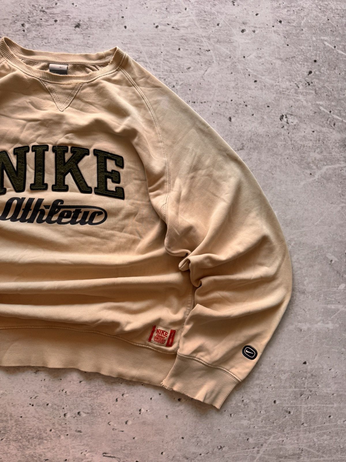 Nike × Vintage NIKE VINTAGE CENTER LOGO OVERSIZE BOXY SWEATSHIRT Size US XL / EU 56 / 4 - 3 Thumbnail
