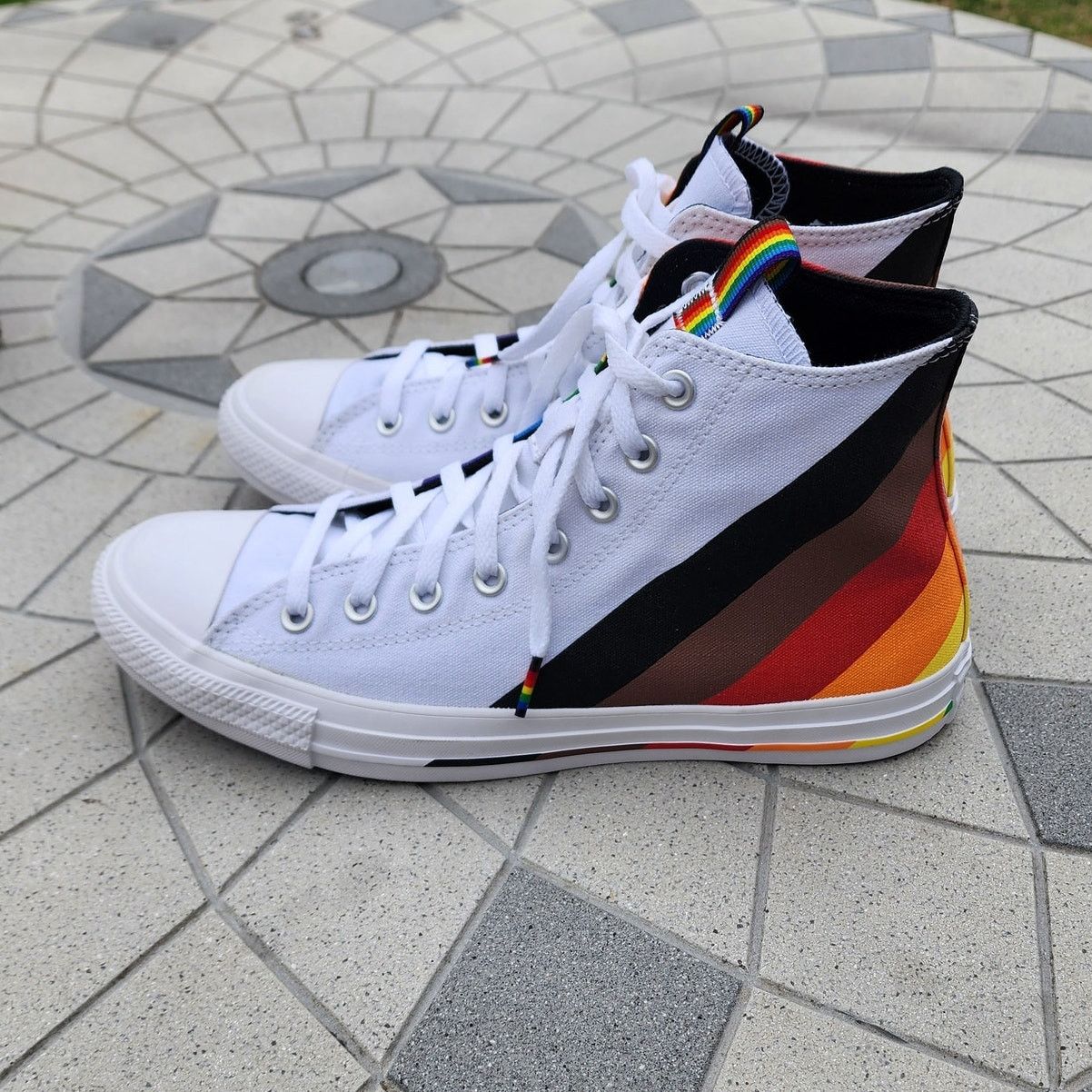 Converse Converse Chuck Taylor All Star Pride Canvas Hi Top Sneakers Size US 11 / IT 41 - 8 Thumbnail