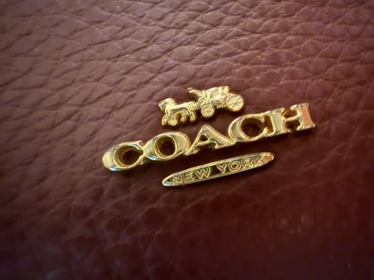 Coach Coach x Peanuts “Snoopy” leather wallet! EXC Cond! Size ONE SIZE - 4 Thumbnail