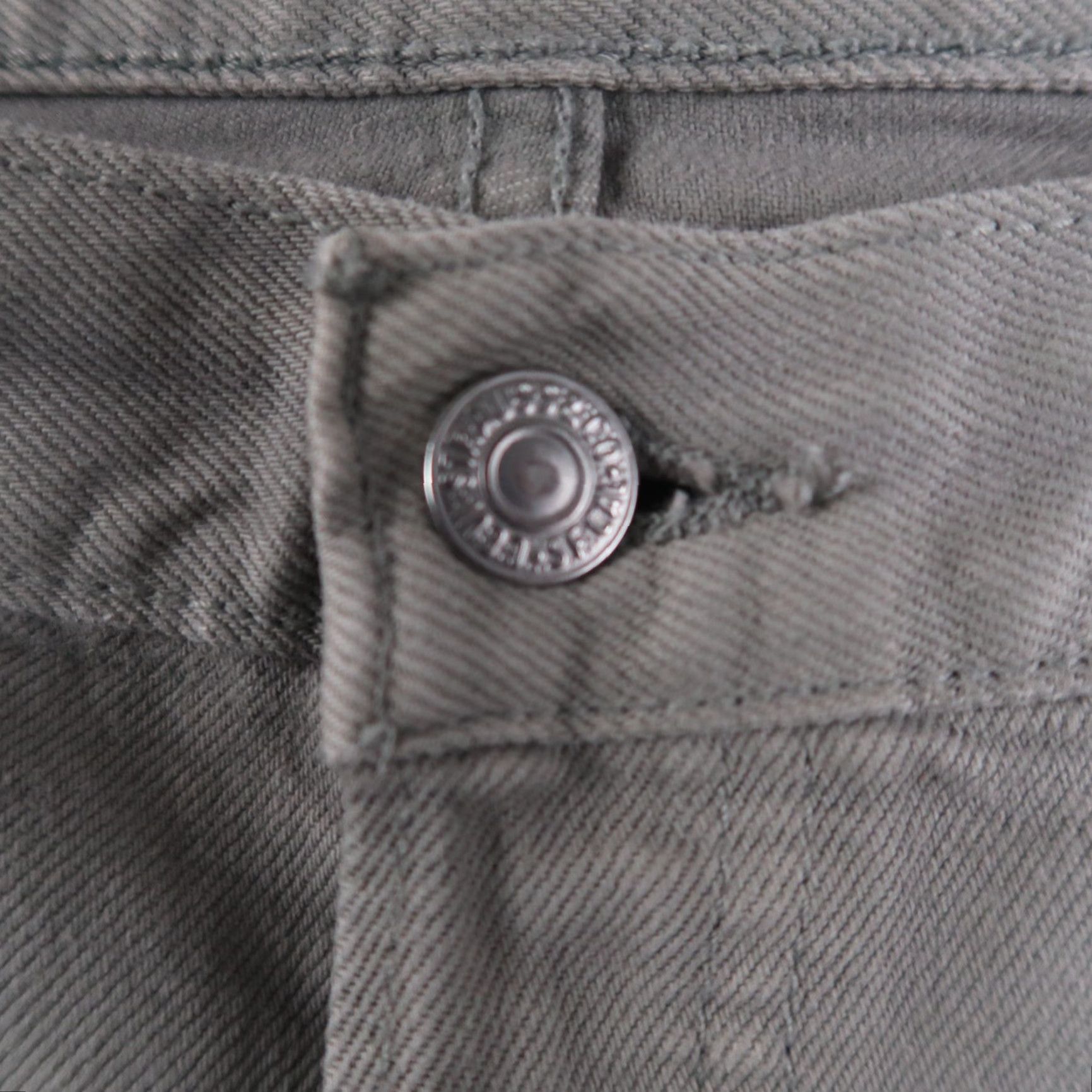 Levi's VINTAGE Levi's 501 Jeans Straight Denim Gray Mens USA 36x30 (35.5x30) Adjustable Inseam Belt Loops 5-Pocket Button Closure Regular Fit Size US 36 / EU 52 - 3 Thumbnail