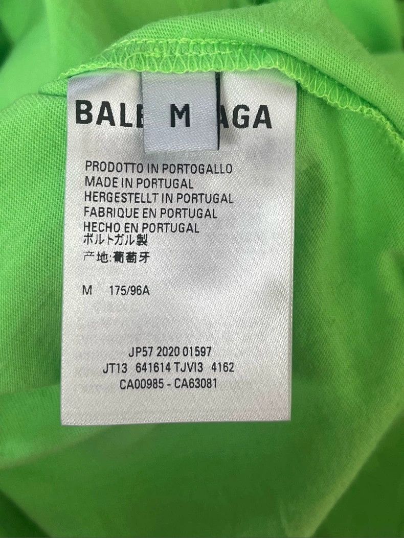 Balenciaga Balenciaga Green seven-language character pattern short sle Size US M / EU 48-50 / 2 - 6 Thumbnail