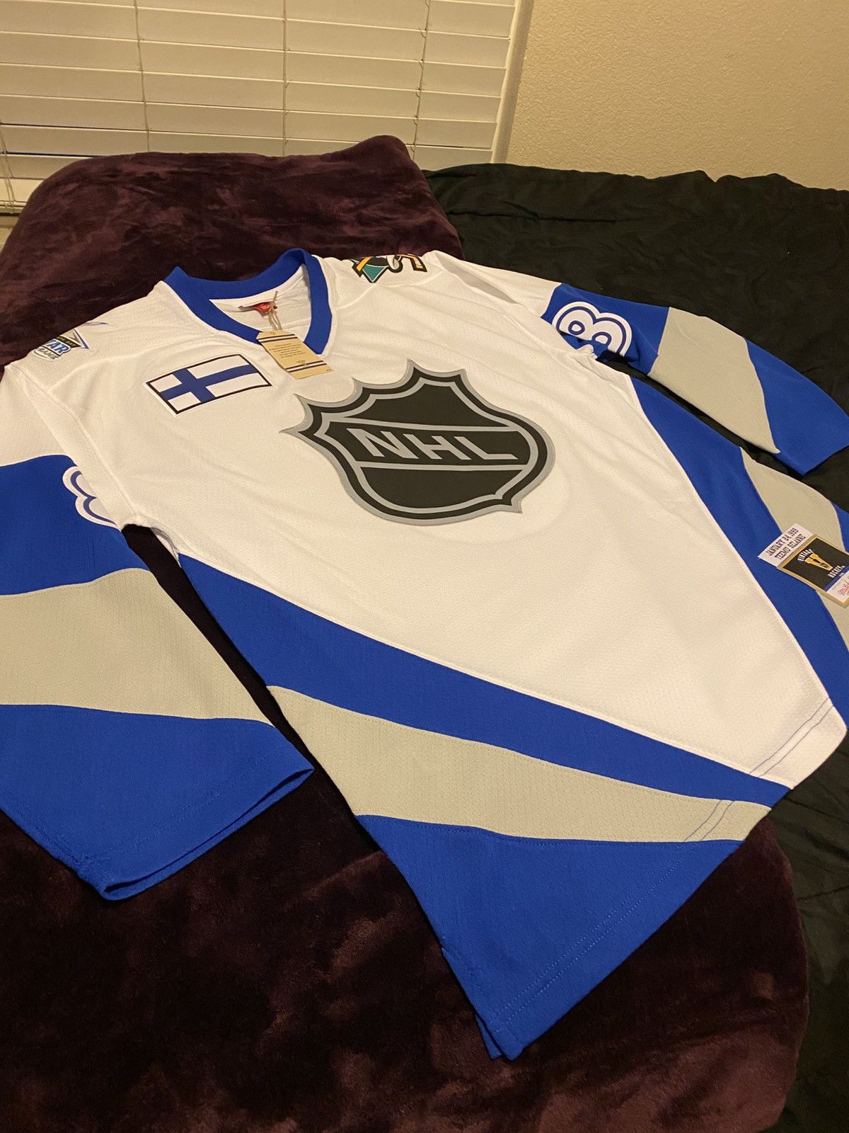 NHL 1999 All-Star Ducks Hockey Jersey Vintage Size US L / EU 52-54 / 3 - 1 Thumbnail