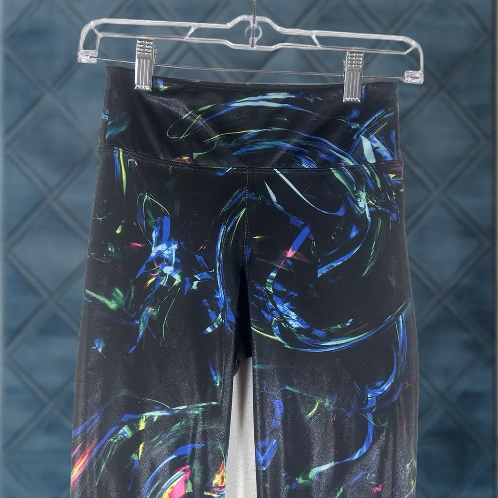 Vintage Heroine Sport Abstract Leggings Women S Black Metallic Shiney Stretch USA Size 28" / US 6 / IT 42 - 1 Thumbnail