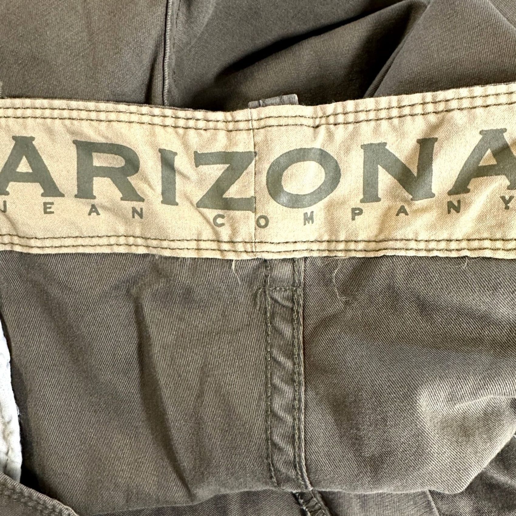 Vintage Arizona Jean Co. Mens Cargo Shorts 50 Big Tall Grey Flat Front Casual NEW Size US 34 / EU 50 - 4 Thumbnail