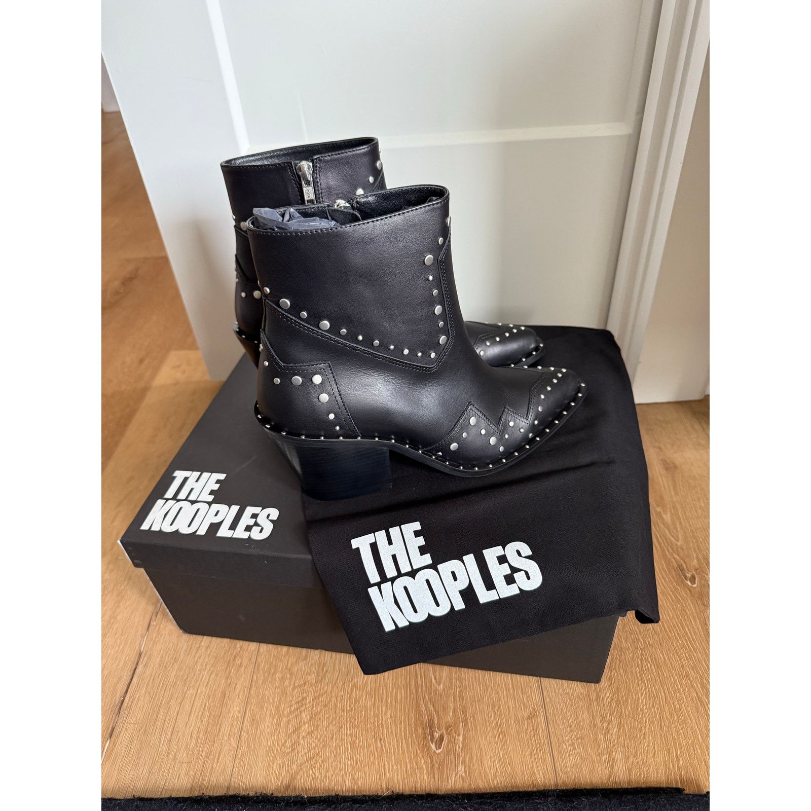 The Kooples $445 New The Kooples Santiag Studded Boot Fr40/ US9 Size US 9 / IT 39 - 7 Thumbnail