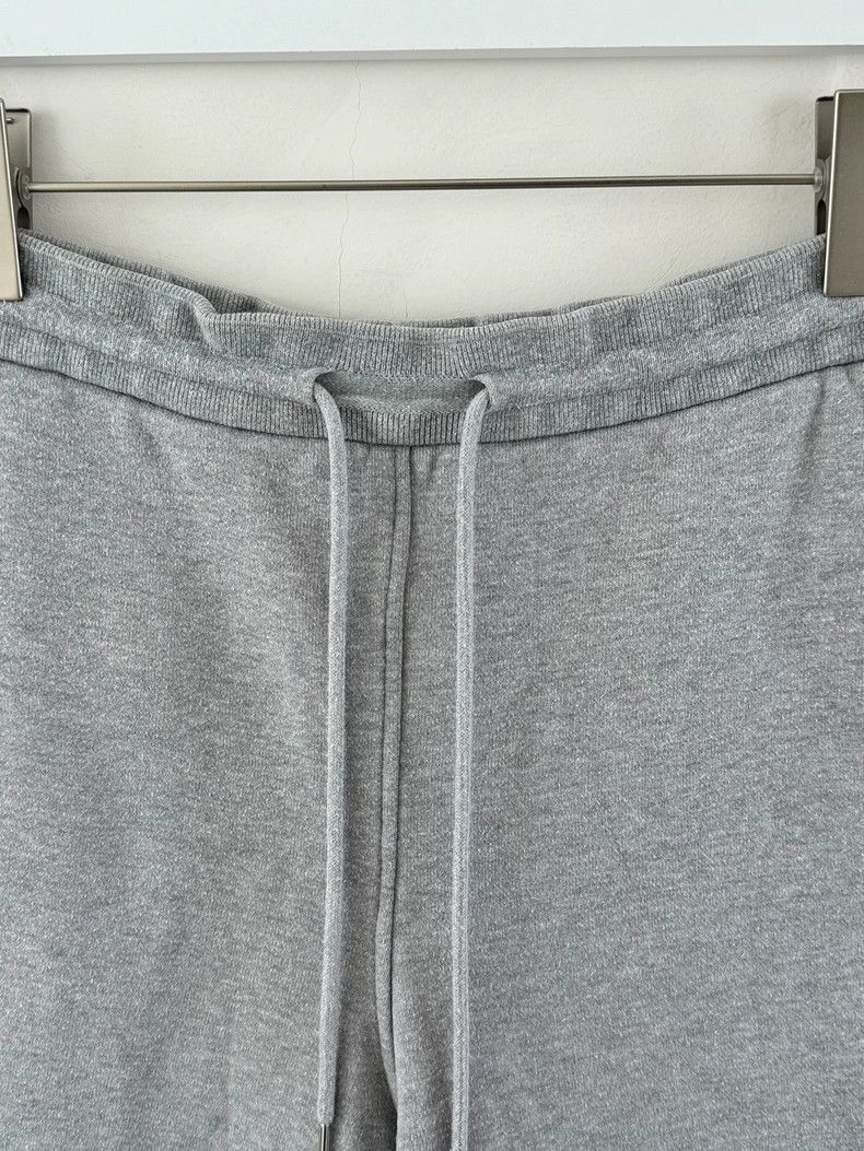 Thom Browne Thom Browne Size 2 Striped shorts in gray 2503-Nextarrow Size US 30 / EU 46 - 3 Thumbnail