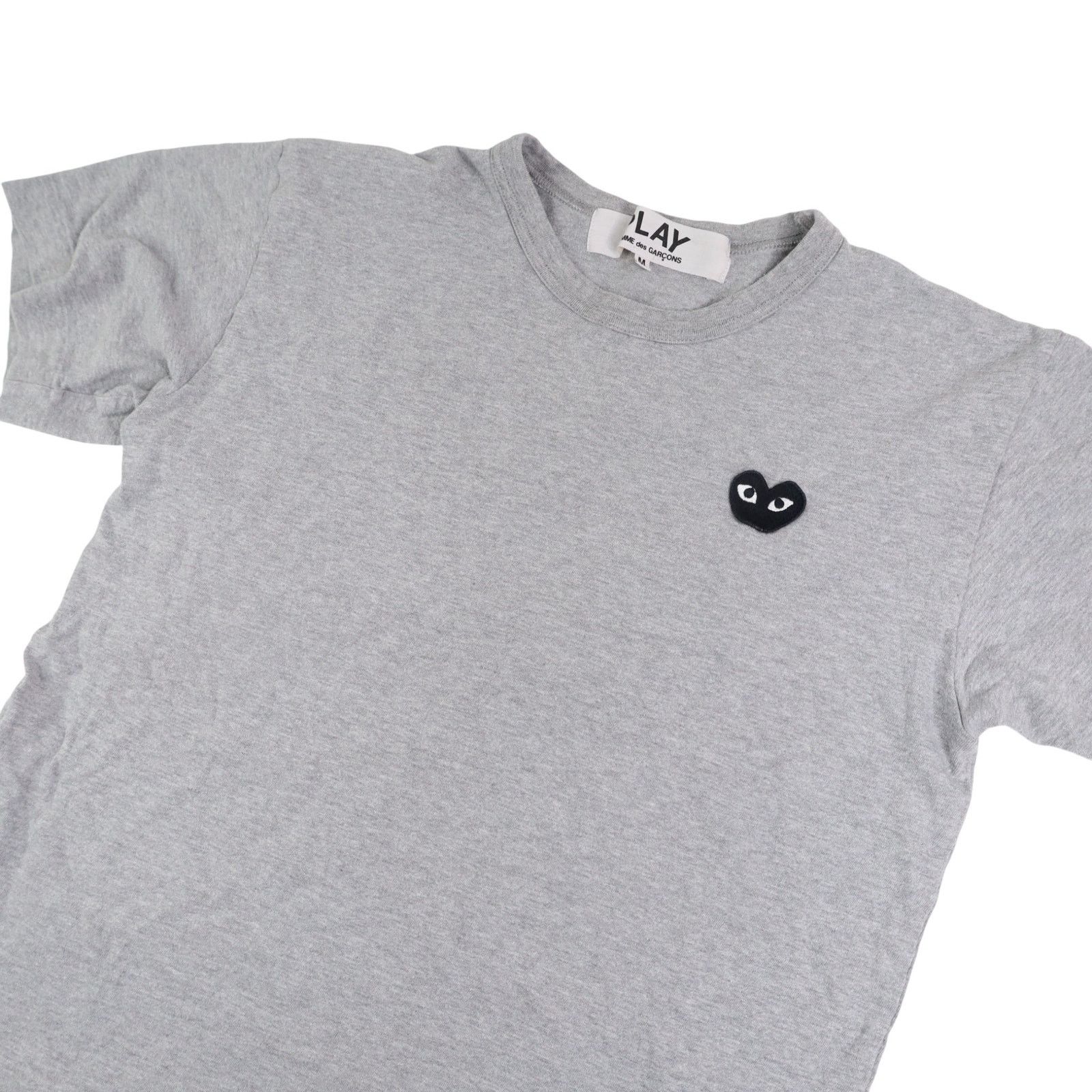 Comme des Garcons Comme Des Garcons Play Heart Patch Graphic T Shirt Size US M / EU 48-50 / 2 - 2 Thumbnail