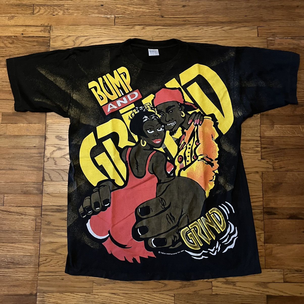 Vintage 1990s Bump & Grind T-Shirt Size US XL / EU 56 / 4 - 1 Thumbnail