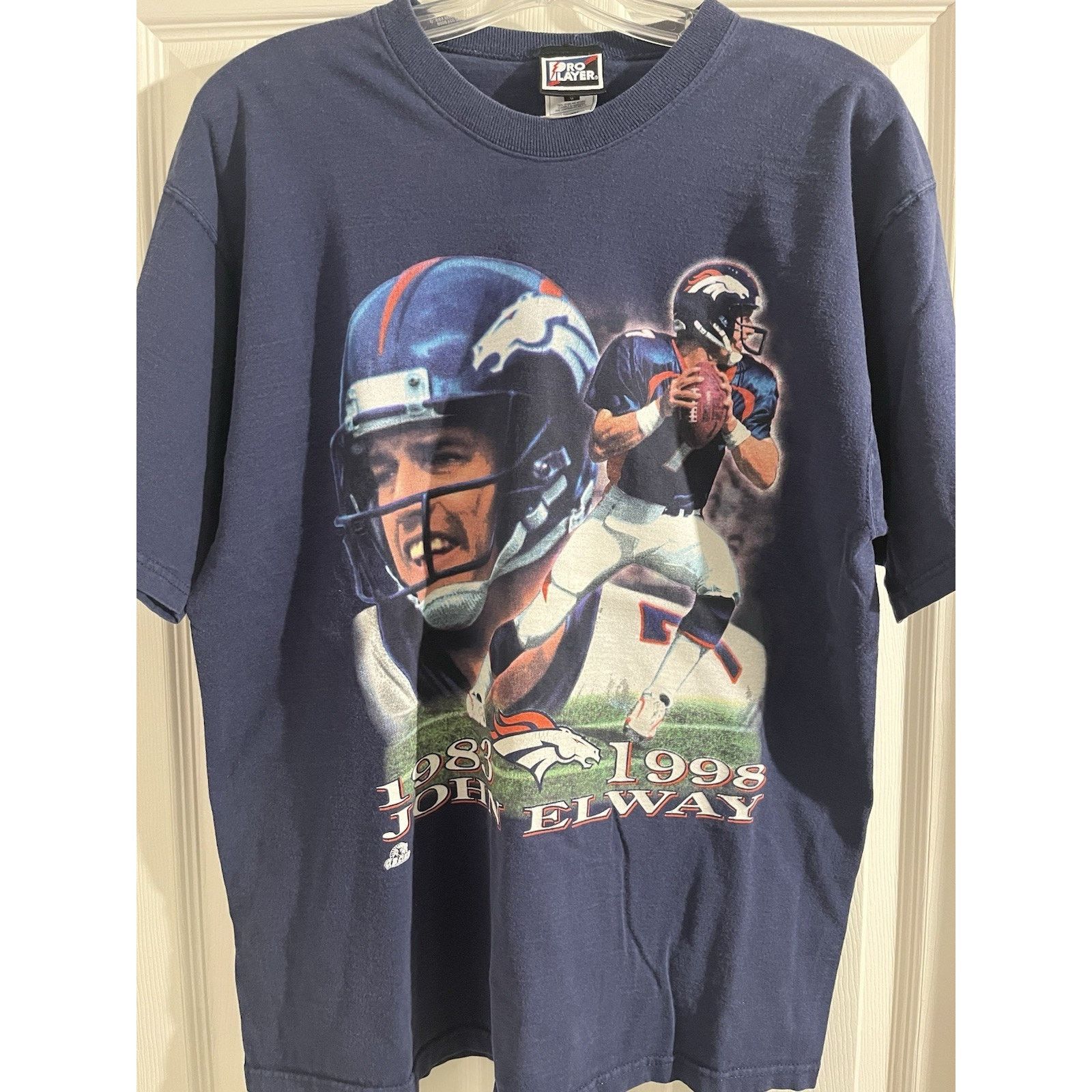 Pro Player Vtg 1998 Pro Player QB Club John Elway Broncos Shirt Sz L Size US L / EU 52-54 / 3 - 1 Thumbnail