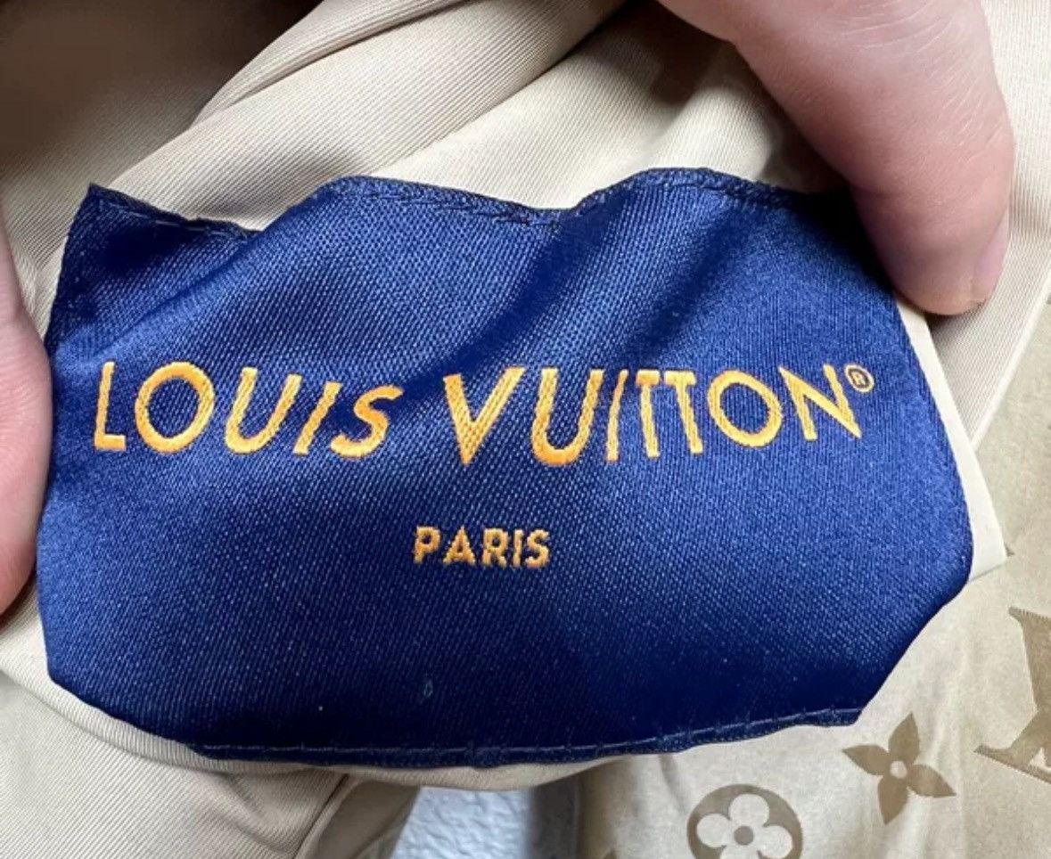 Louis Vuitton LOUIS VUITTON Monogram FW23 solid wearing tag top jacket Size US M / EU 48-50 / 2 - 6 Thumbnail