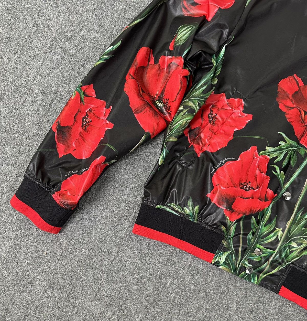 Dolce & Gabbana Dolce & Gabbana - Poppy Floral Print - Bomber Jacket Size US L / EU 52-54 / 3 - 5 Thumbnail