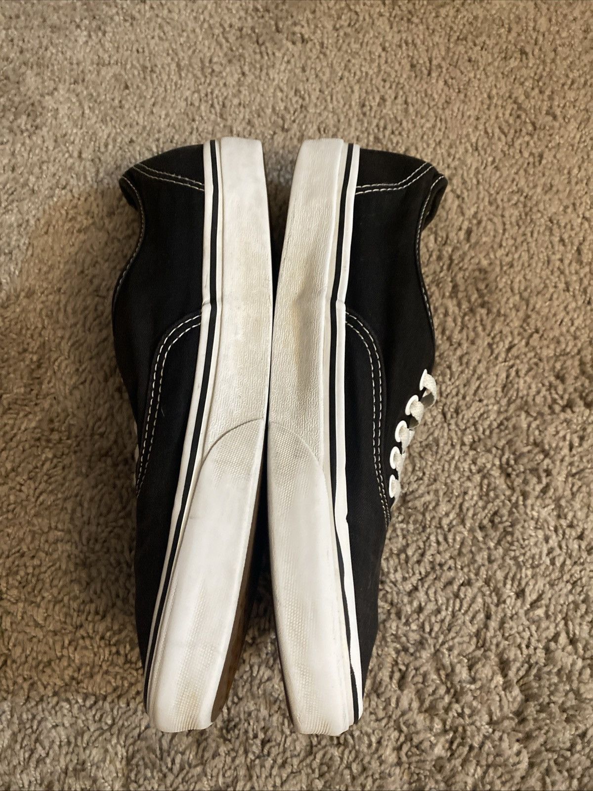 Vans Unisex Vans Off The wall Sk8 low Sneakers size 9.5M/ 11W Size US 9.5 / EU 42-43 - 18 Thumbnail