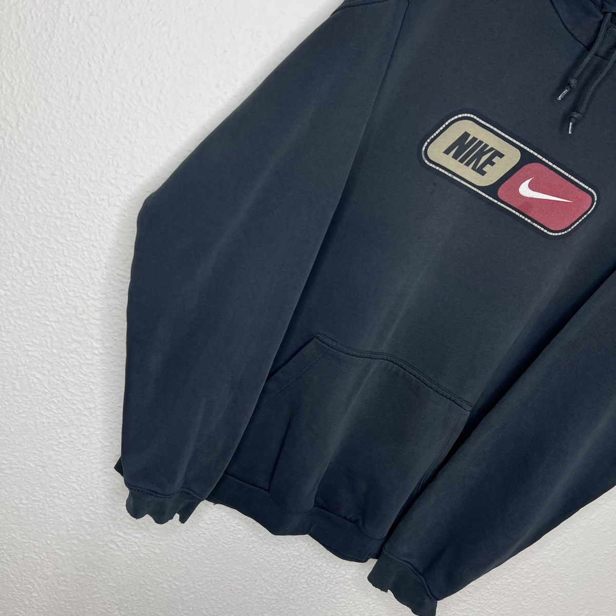 Nike Vintage Nike Hoodie Big Spellout Logo Swoosh Navy Faded 90s Size US XXL / EU 58 / 5 - 2 Thumbnail