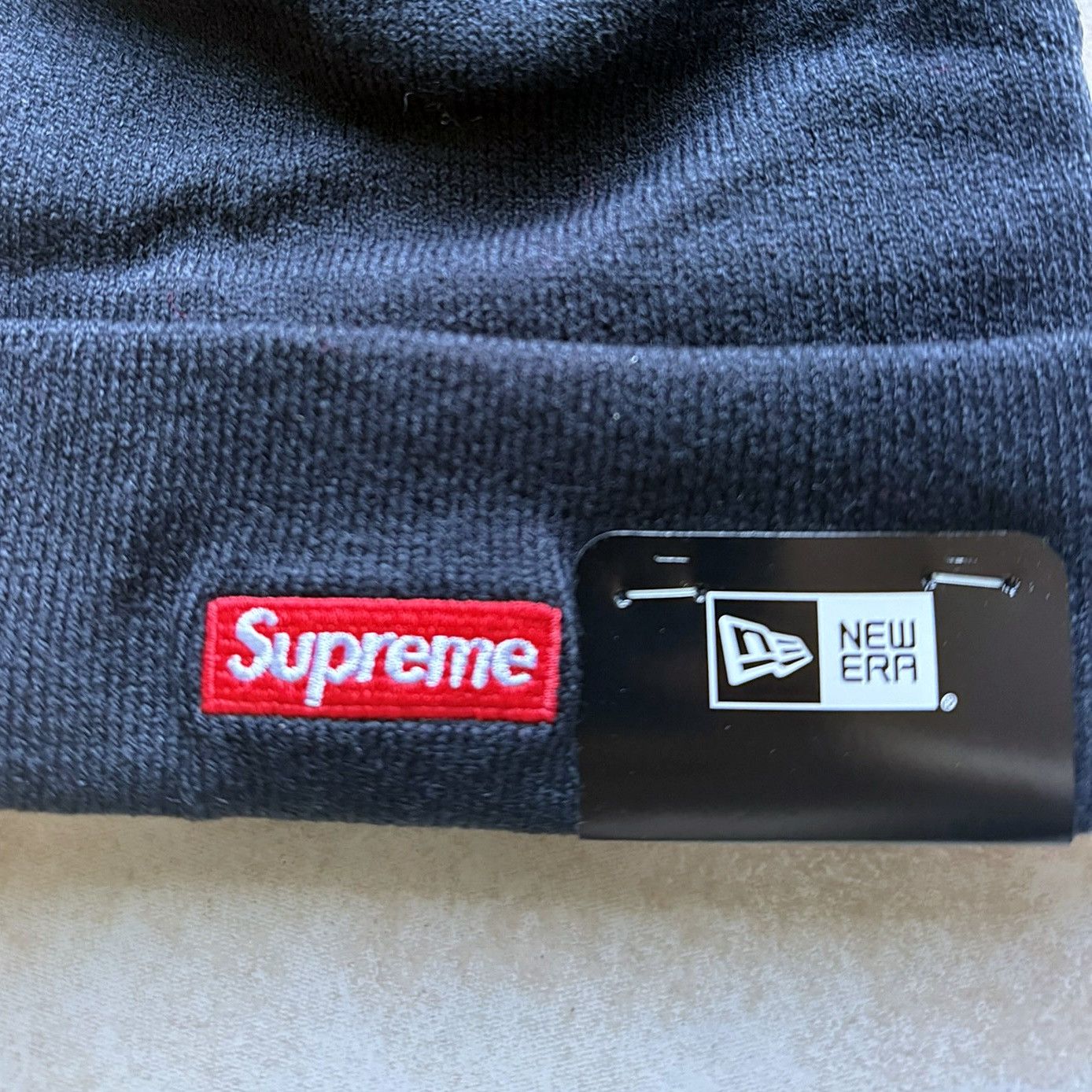 Supreme Supreme x New Era Script Cuff Beanie FW 19 NAVY Size ONE SIZE - 5 Thumbnail