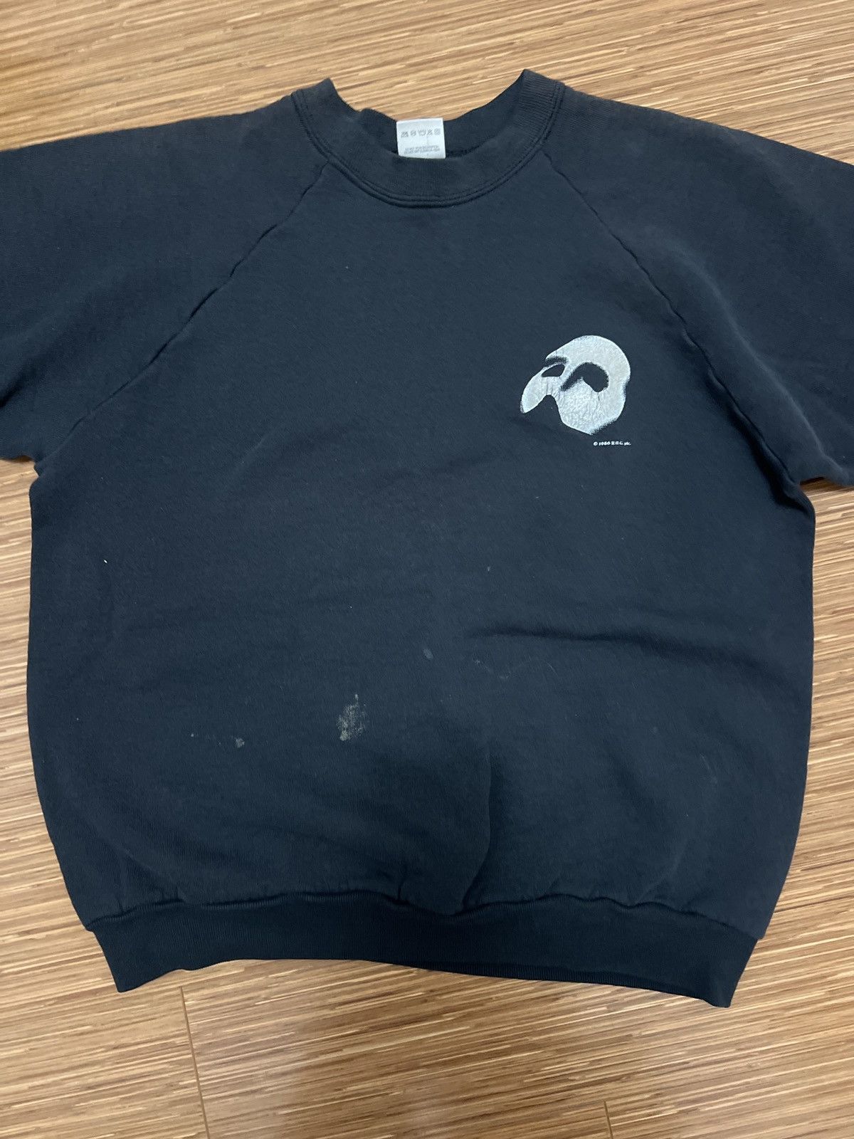 Fruit Of The Loom Vintage Fruit of the loom Phantom of the Opera crewneck. Size US L / EU 52-54 / 3 - 1 Thumbnail