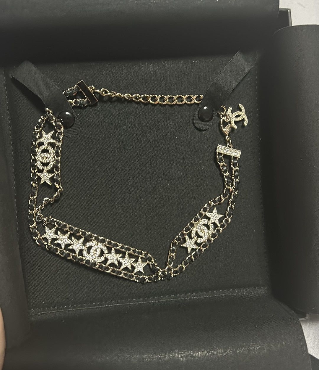 Chanel Chanel Star Metal and Lamb Leather Choker Necklace Size ONE SIZE - 4 Thumbnail