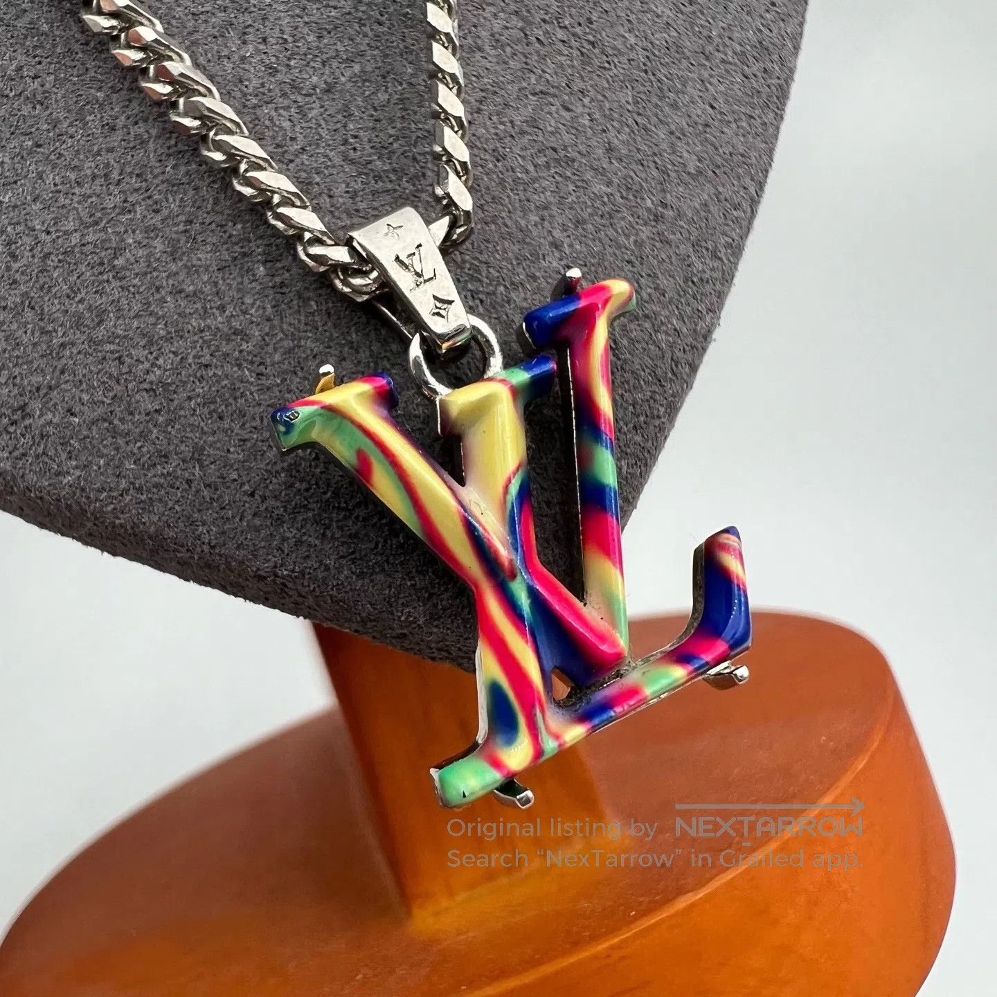 Louis Vuitton Louis Vuitton Colorful tie-dye necklace Size ONE SIZE - 2 Thumbnail