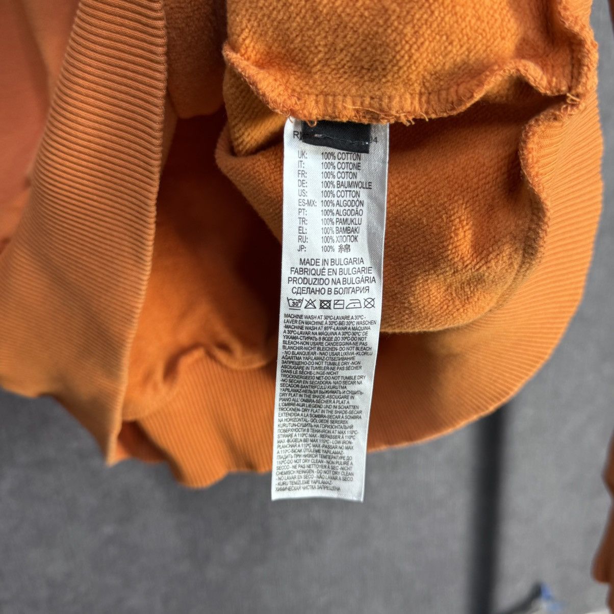Diesel Vintage Diesel Orange Sweatshirt Center Logo Y2K Size US M / EU 48-50 / 2 - 4 Thumbnail