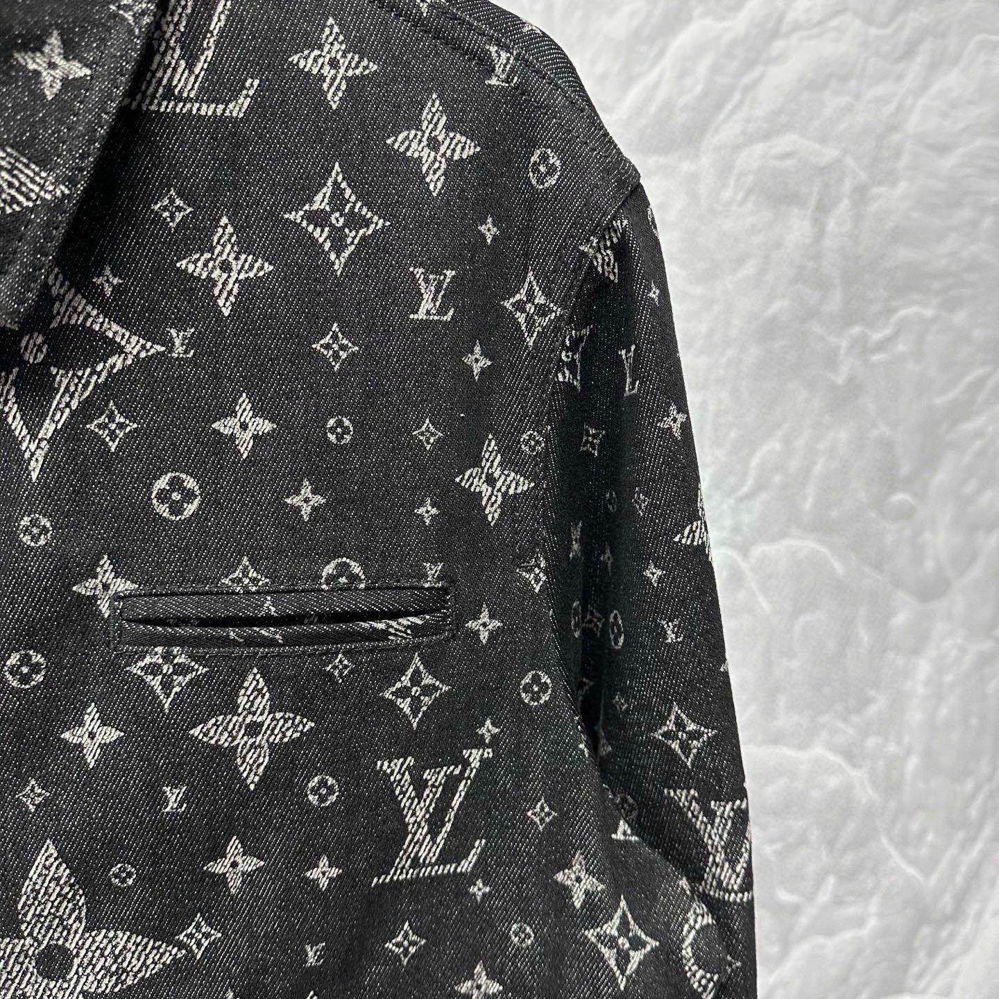 Louis Vuitton Louis Vuitton SS24 Monogram Denim Jacket Size US L / EU 52-54 / 3 - 3 Thumbnail
