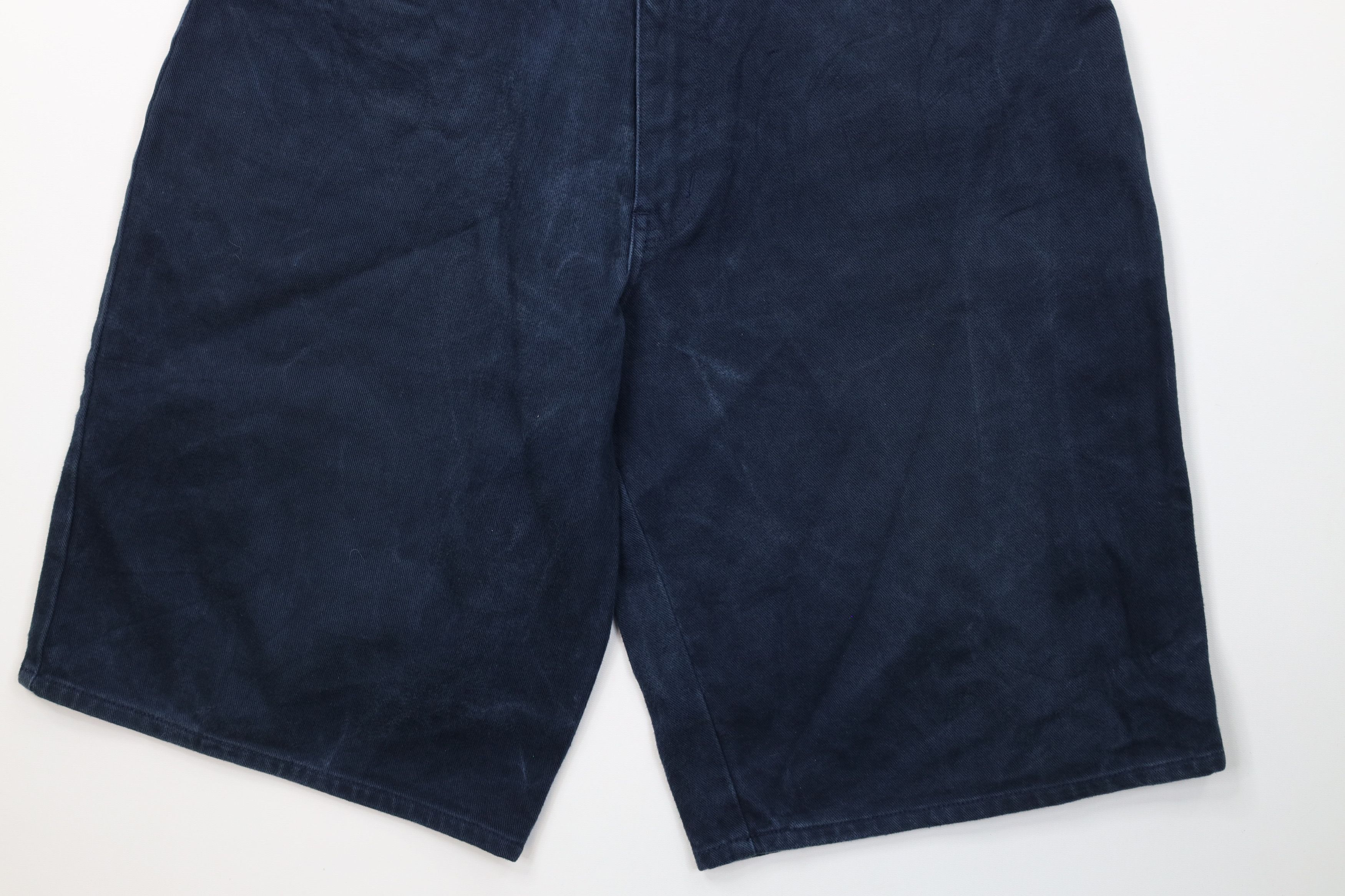 Vintage Vintage 90s Streetwear Pocket Skateboard Denim Shorts Blue Size US 32 / EU 48 - 4 Thumbnail