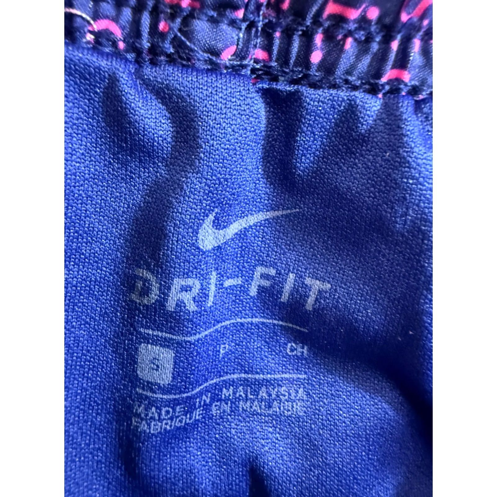 Nike Nike Just do it! Purple running shorts Womens S Athletic Sh 1-2day shipping 3-5 weeks Purple Nike Womens S Size 28" / US 6 / IT 42 - 3 Thumbnail