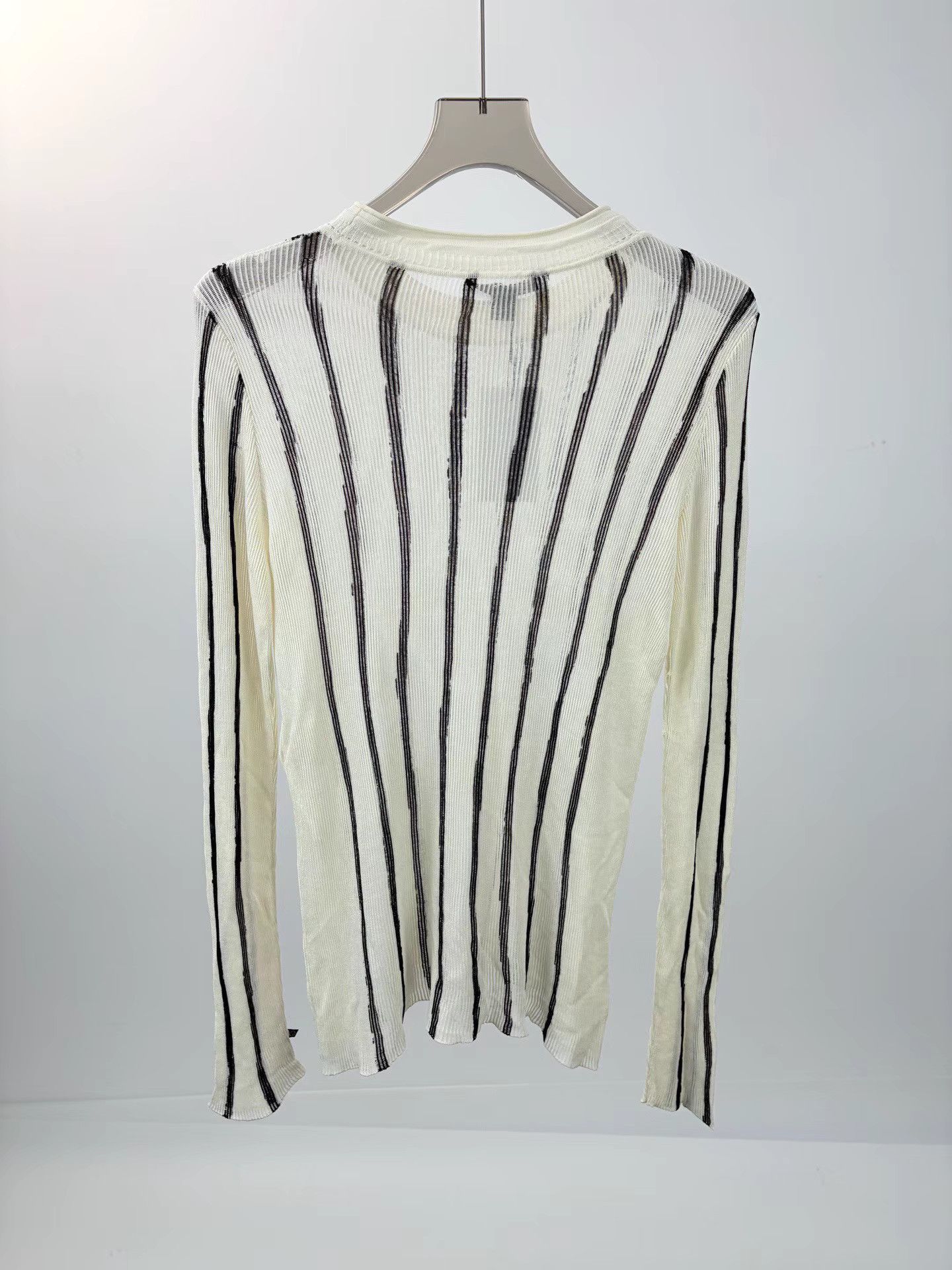 Louis Vuitton LOUIS VUITTON LV Striped Knit Sweater K1 Size M / US 6-8 / IT 42-44 - 2 Thumbnail
