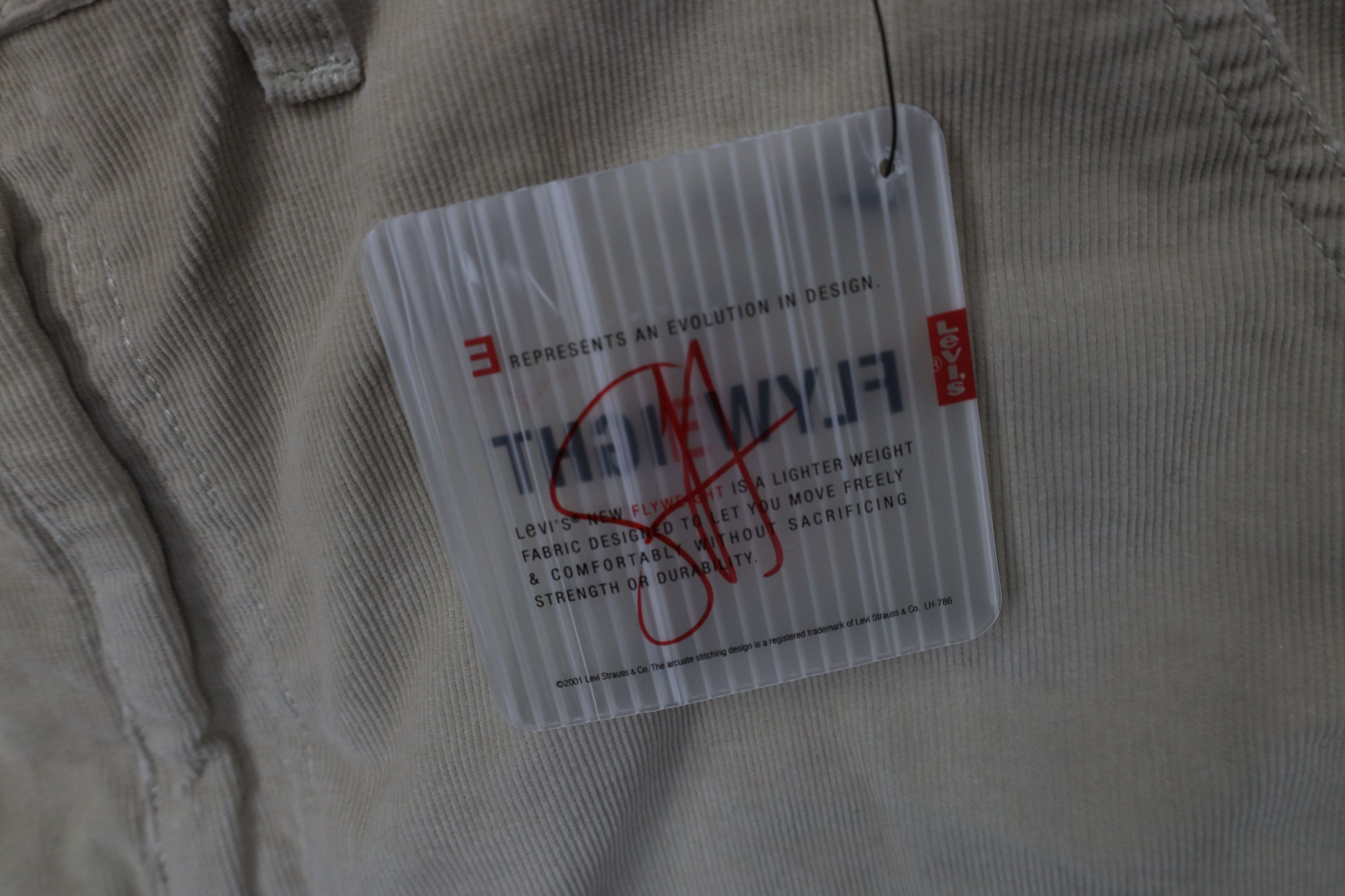 Levi's Deadstock Vintage Y2K Levis Baggy Fit Corduroy Cargo Shorts Size US 40 / EU 56 - 9 Thumbnail
