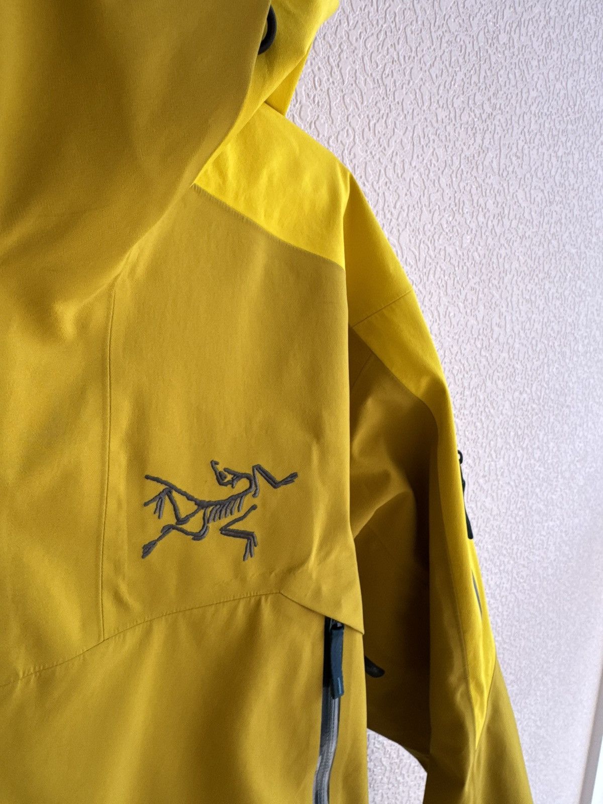 Arc'teryx Arc'teryx Rush Jacket Yellow Gore-tex Pro Snowboard/Ski Size US M / EU 48-50 / 2 - 7 Thumbnail
