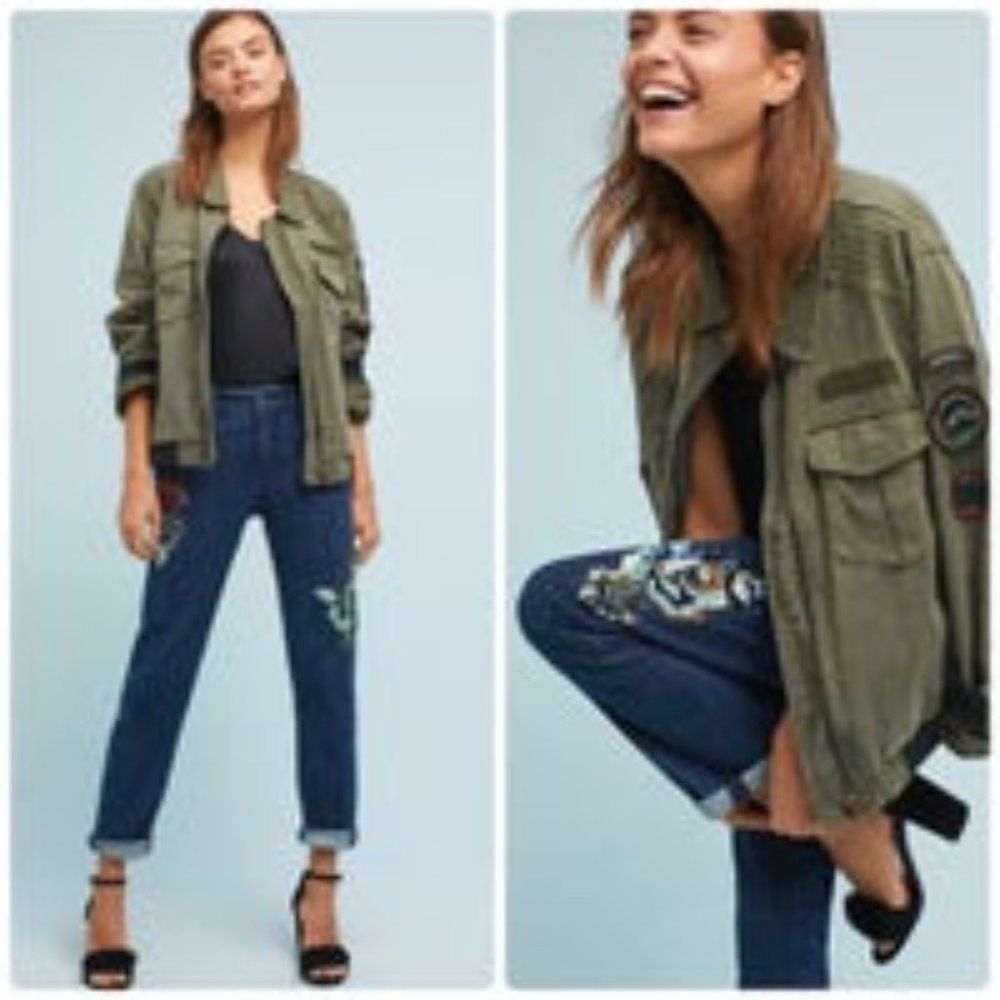 Anthropologie Anthropologie Pilcro Size 28 Boyfriend Jeans with Sequin Design Size 28" / US 6 / IT 42 - 1 Thumbnail