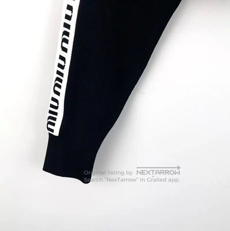 Miu Miu Miu Miu Color Block Cropped Sweater . Size M / US 6-8 / IT 42-44 - 4 Thumbnail
