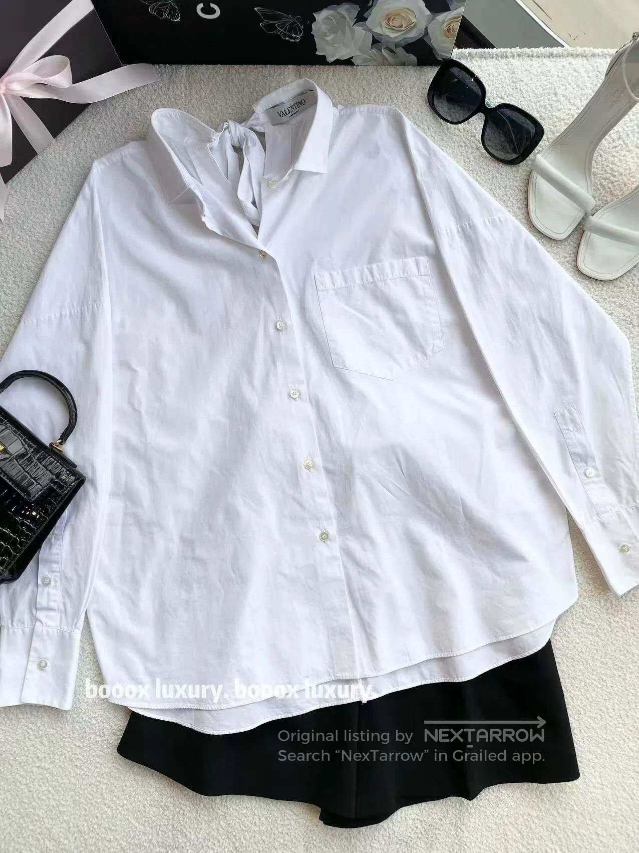 Valentino Valentino Printed logo shirt| Size XS / US 0-2 / IT 36-38 - 1 Thumbnail