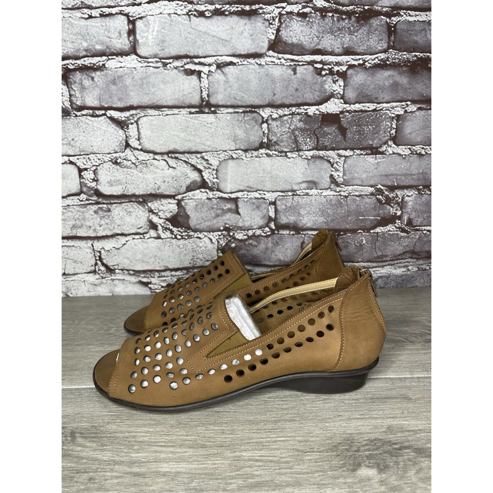 Other Sesto Meucci Evonne Brown Nubuck Perforated Open Toe Back Zi Size US 10 / IT 40 - 23 Thumbnail